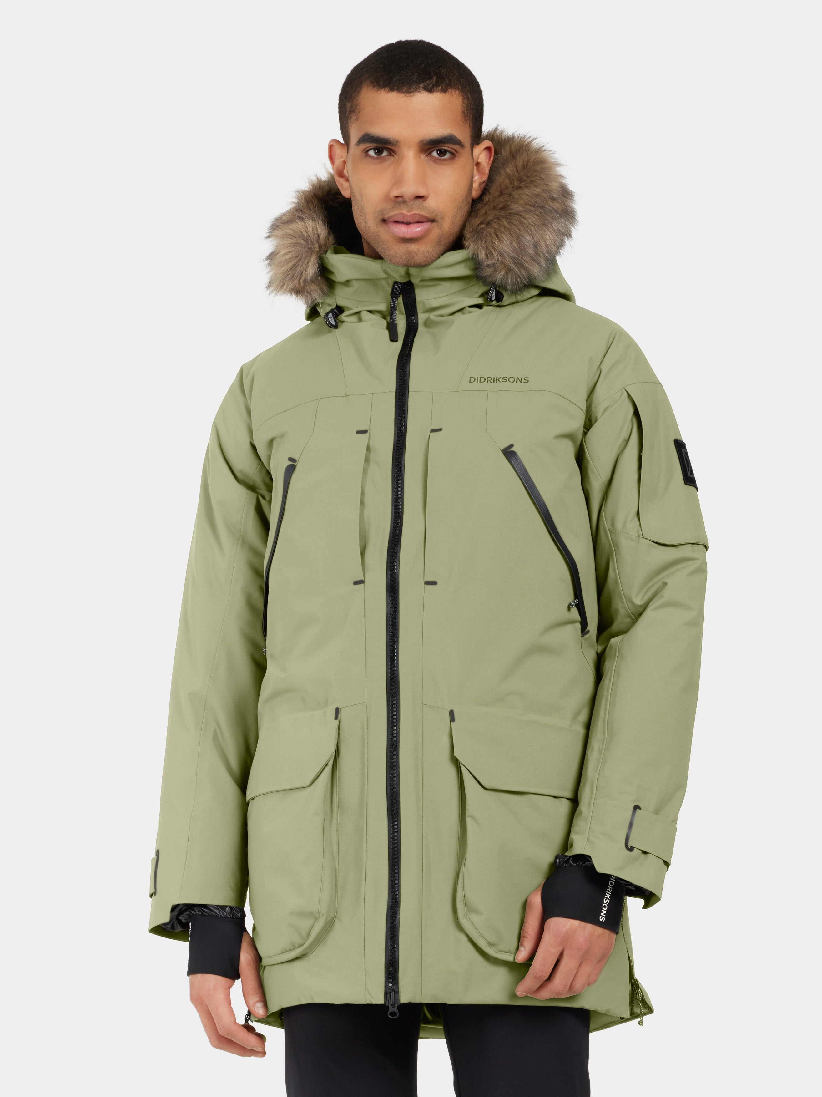Outdoor Marke Herren Jacke mit Kapuze und reflektierenden Details
