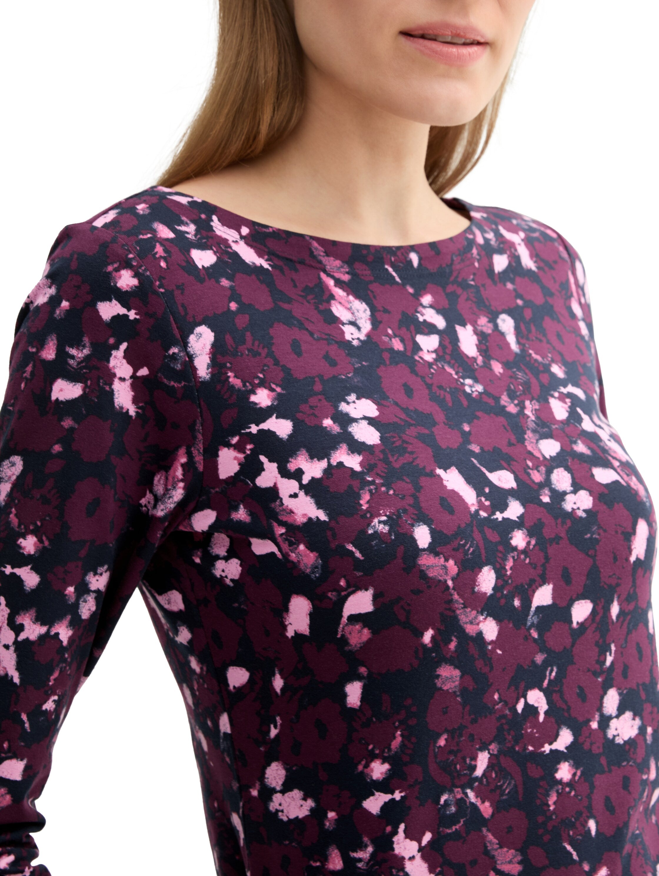 Basic Longsleeve mit Alloverprint