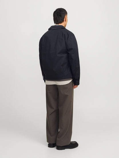 Bestseller Fliegerjacke für Erwachsene mit Fly-Away Kragen für einen edgy Look