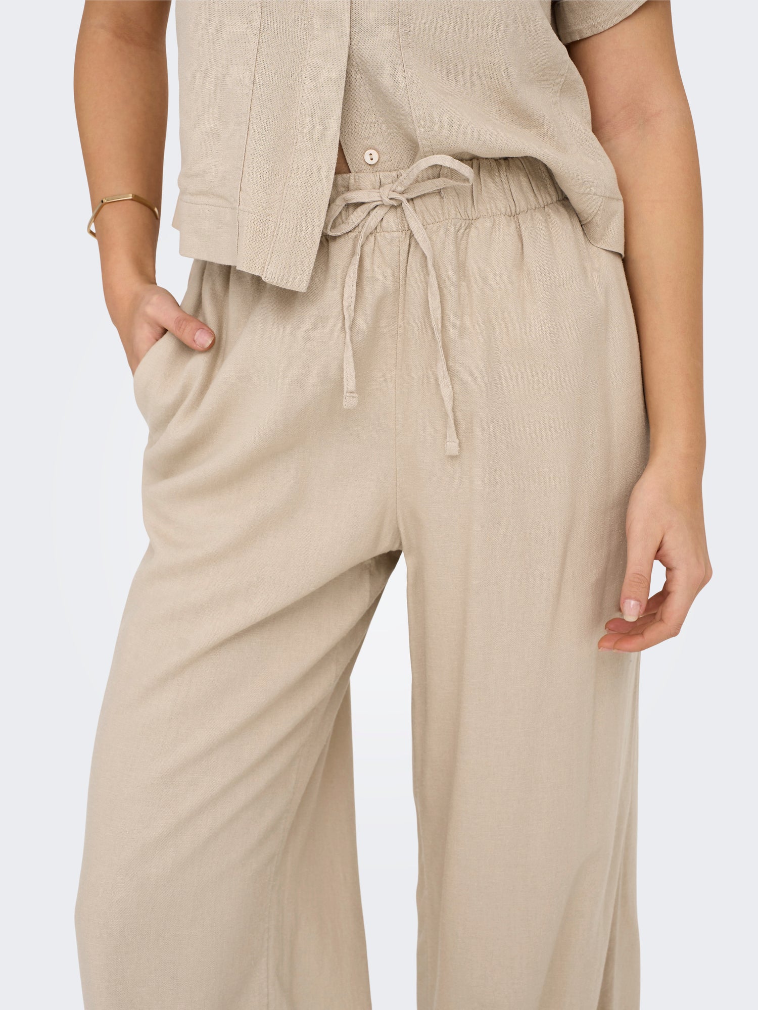 Bestseller Leinenhose für Damen mit mittlerer Taille und lockerer Passform