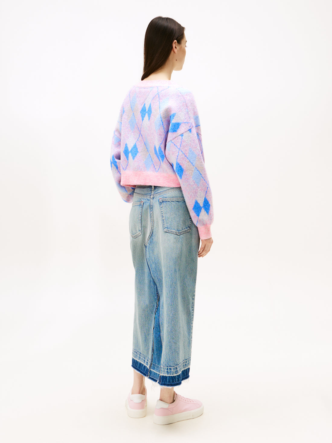 TJW CROP ARGYLE CARDIGAN