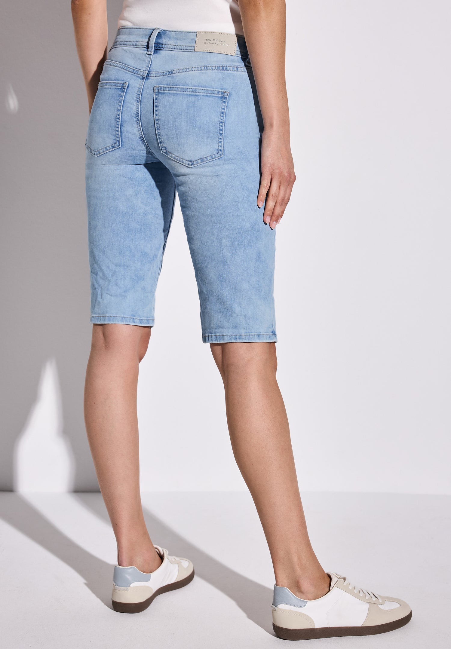 Street One Bermuda Jeans Damen Casual Fit Slim Legs Stretchanteil