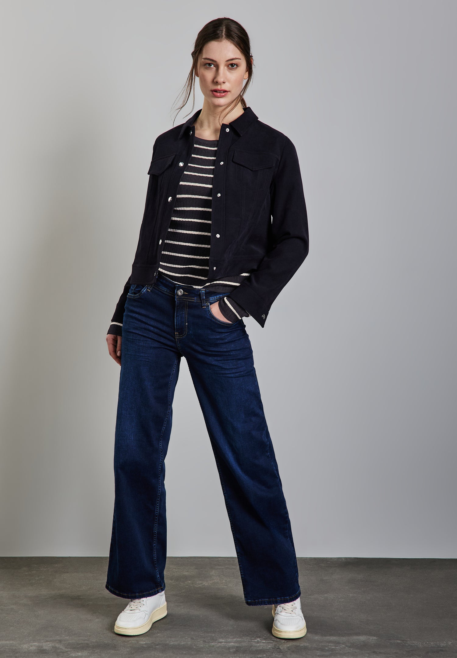 Street One gestreifter Cropped Pullover Damen moderner U-Boot-Ausschnitt