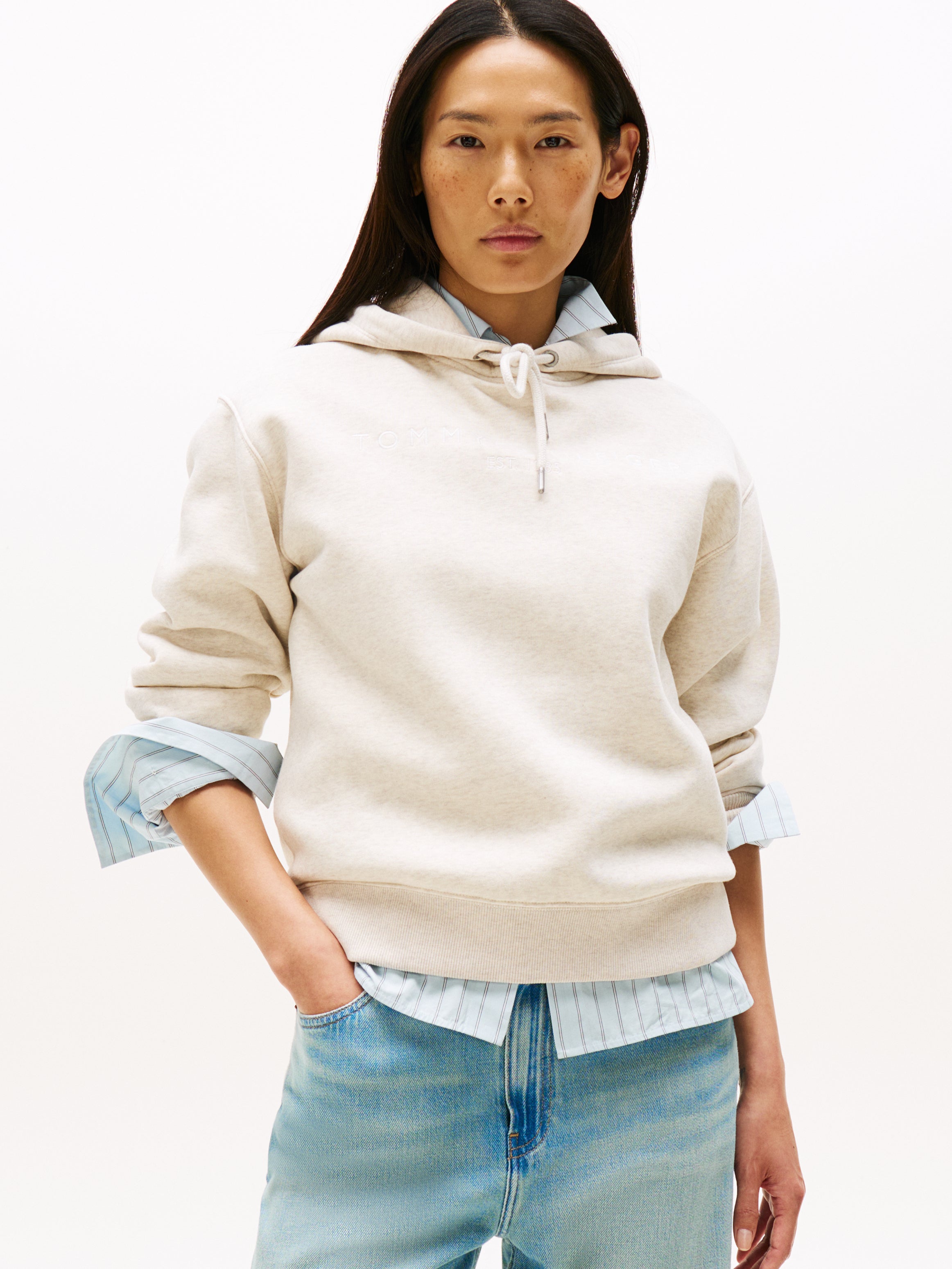 MDRN REG CORP LOGO HOODIE