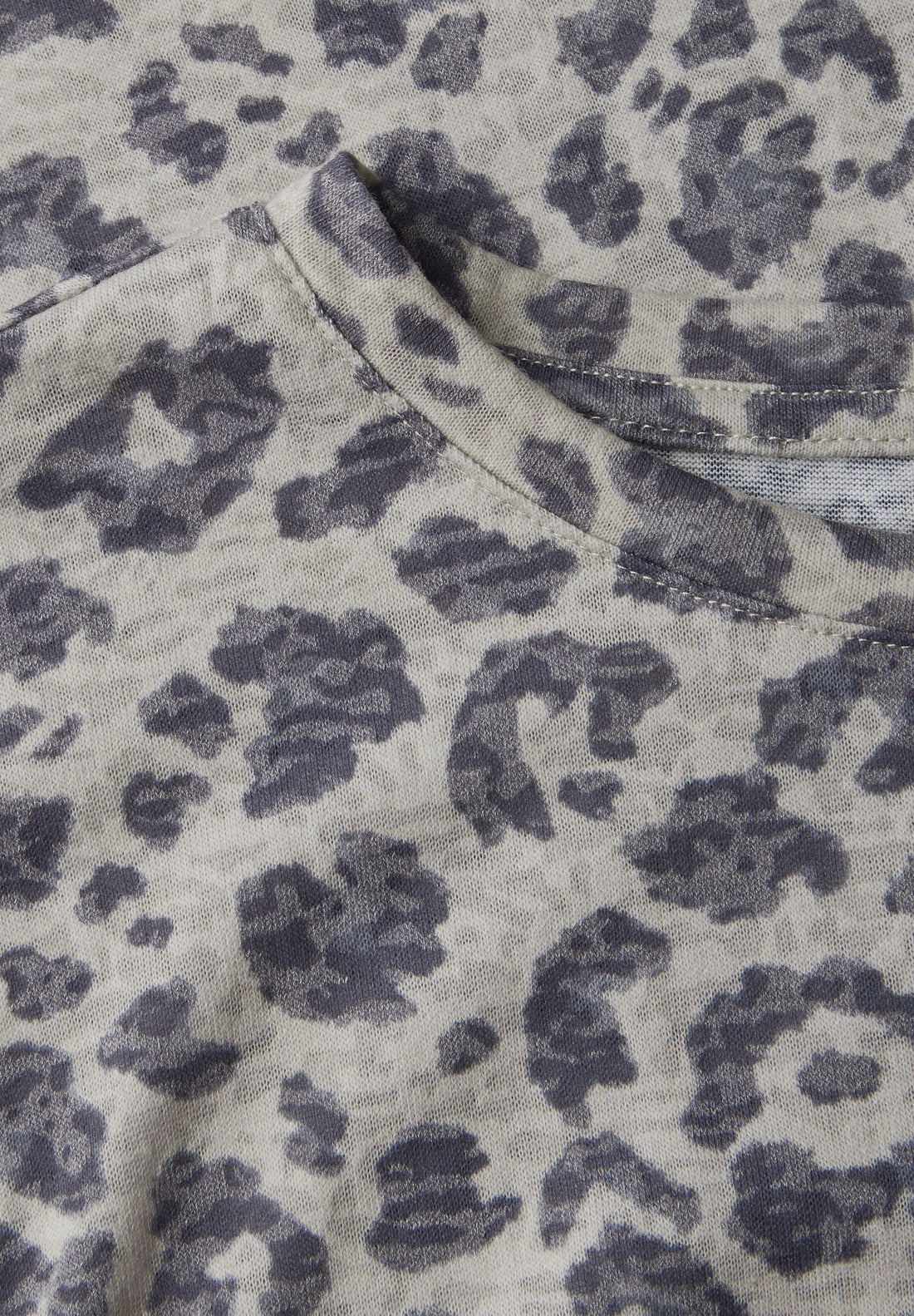 Street One Ausbrenner-Shirt mit Leo-Muster Damen luftig leicht