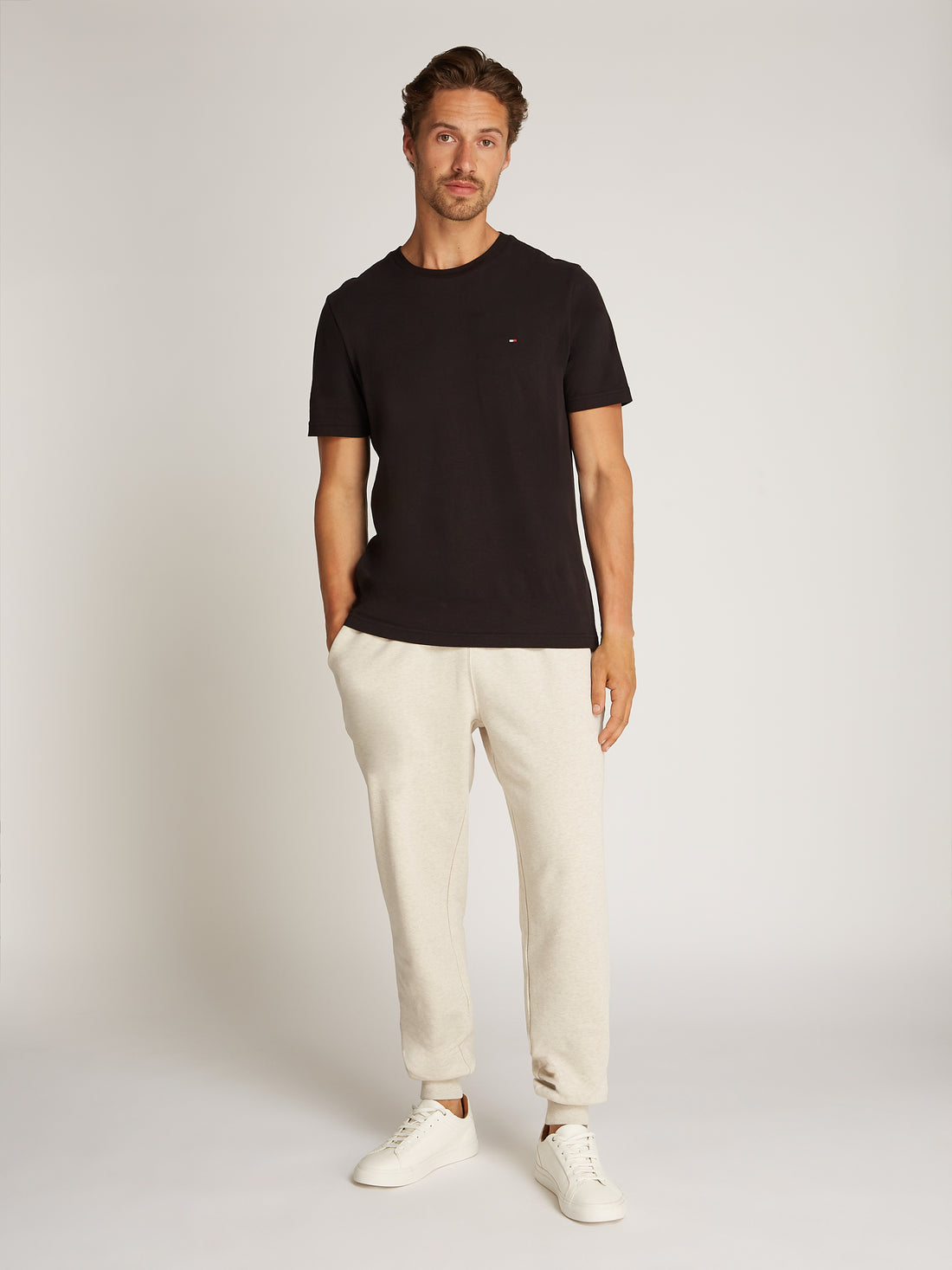 TheUR Essential Regular Fit Solid Tee Men Sporty Cotton