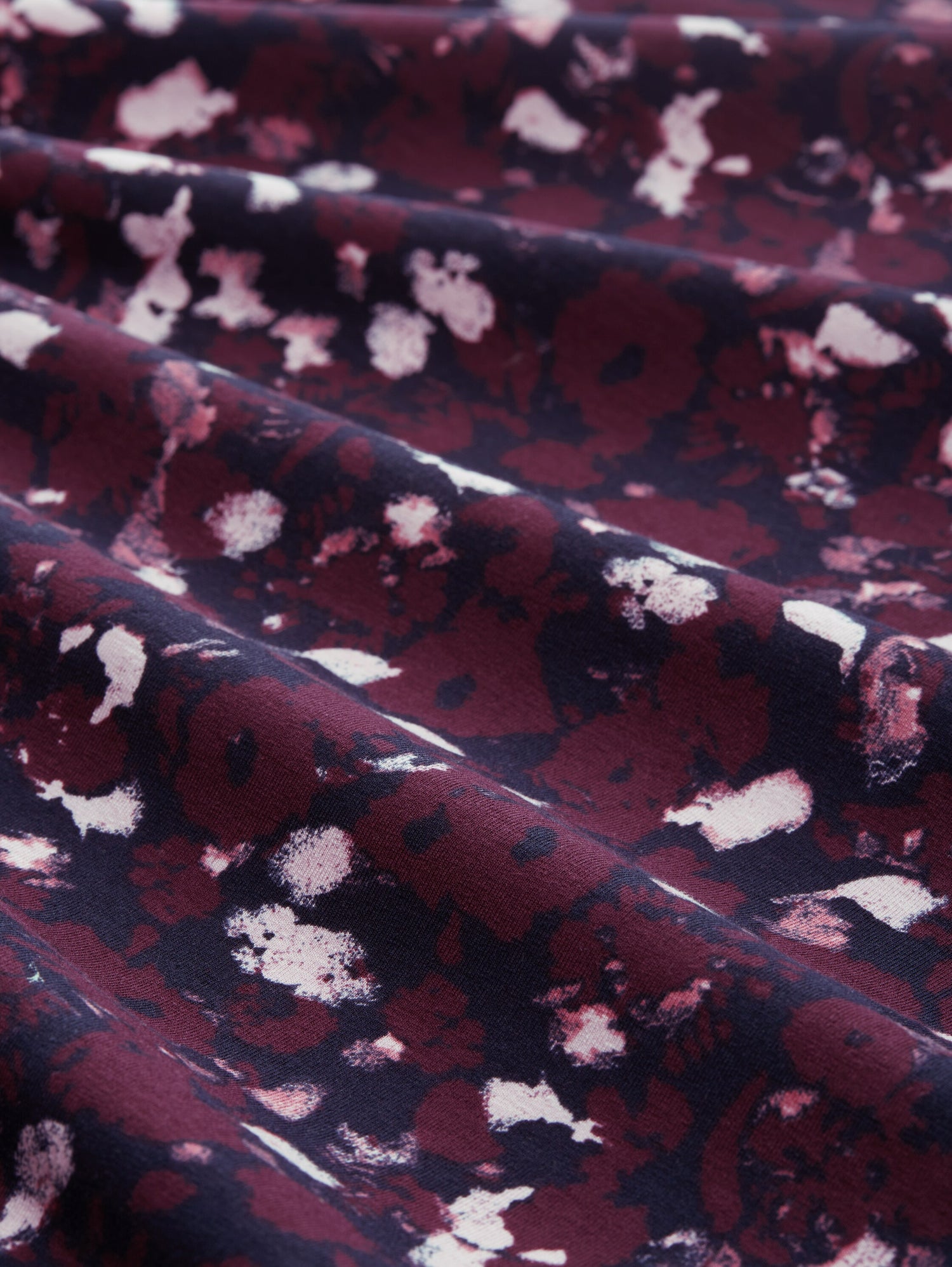 Basic Longsleeve mit Alloverprint