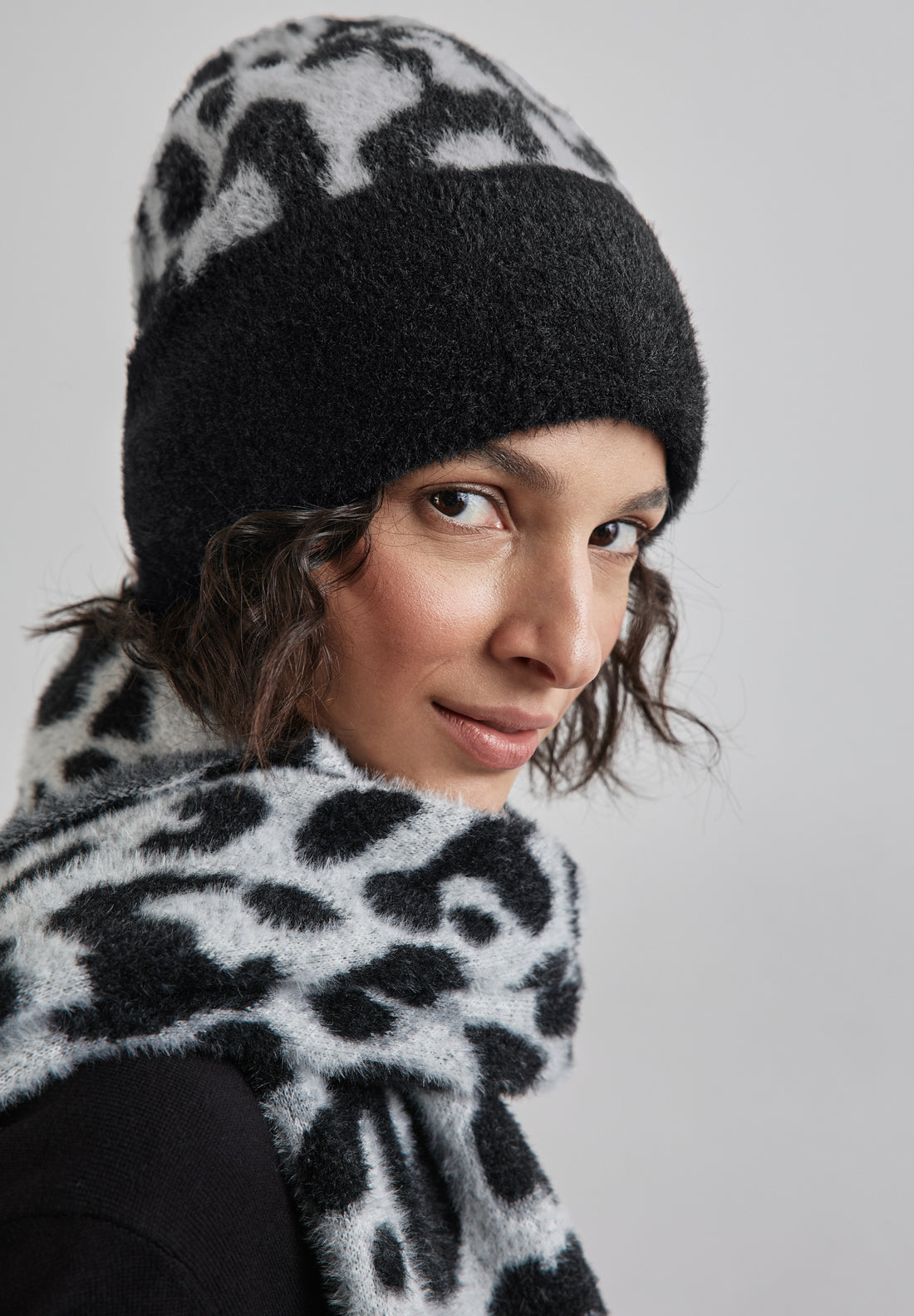 Street One Leo-Beanie Damen Kuschelige Federgarn-Mütze