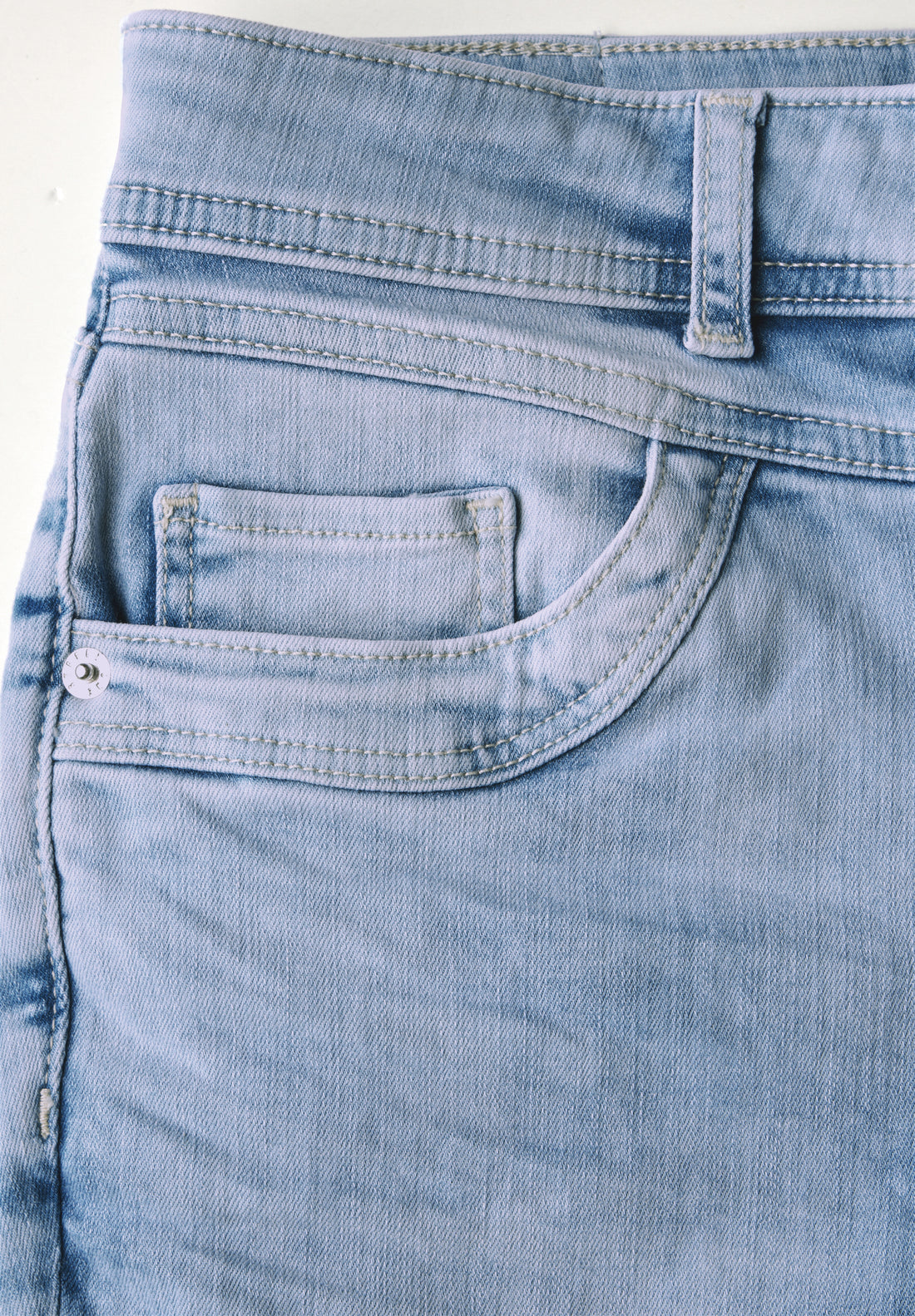 Street One Damen 7/8-Jeans Casual Fit Slim Legs Mid Waist Bleached