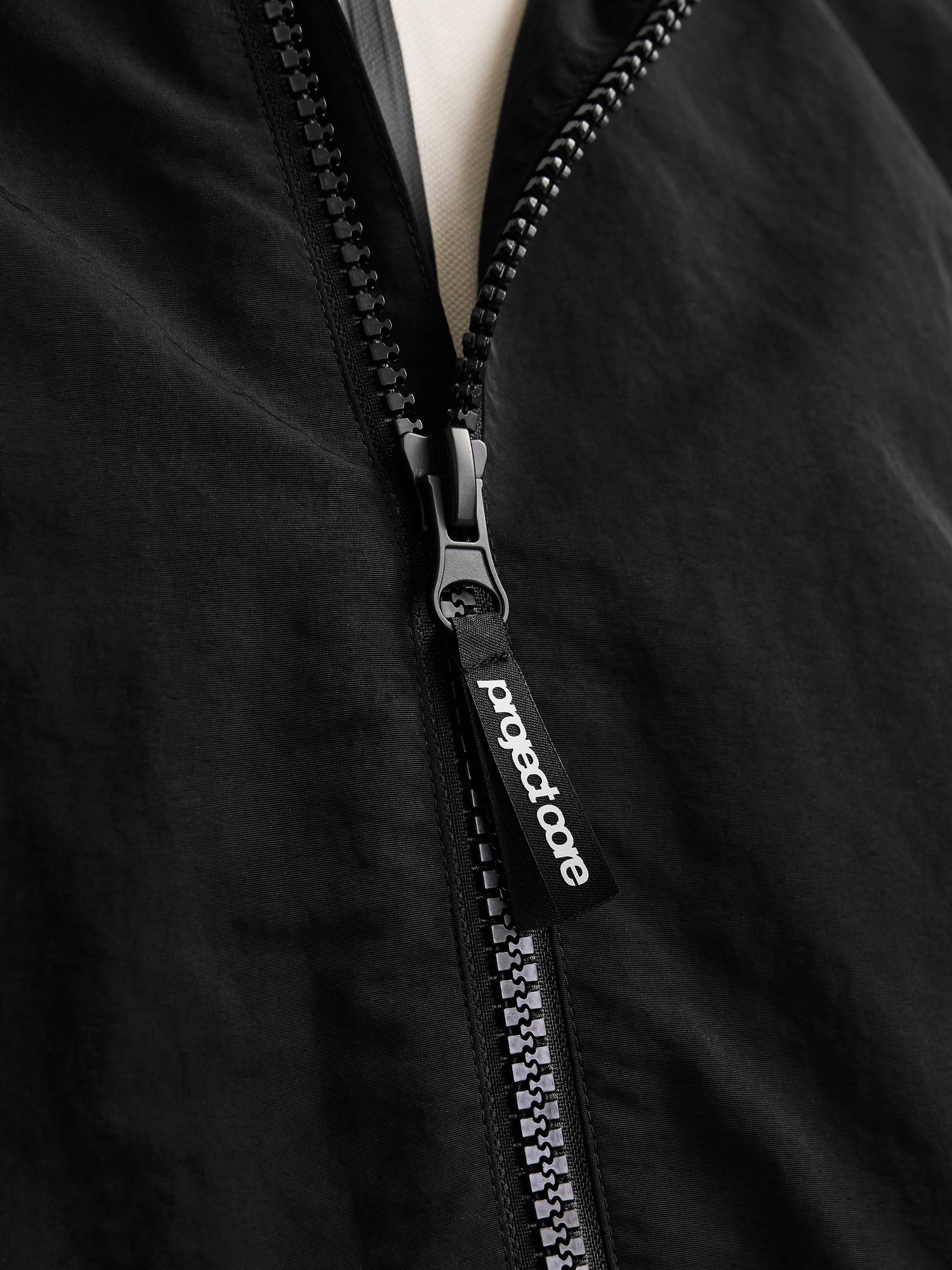 Bestseller Shell-Jacke für Herren - Leichte Nylon Kapuzenjacke