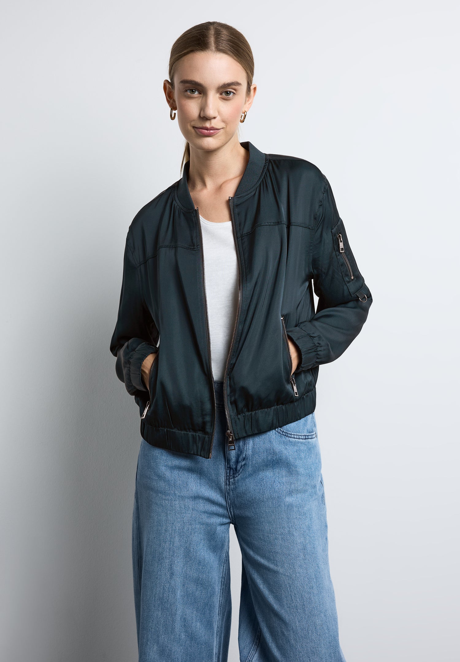 Street One Satin-Blouson Damen Elegante Jacke mit Stehkragen