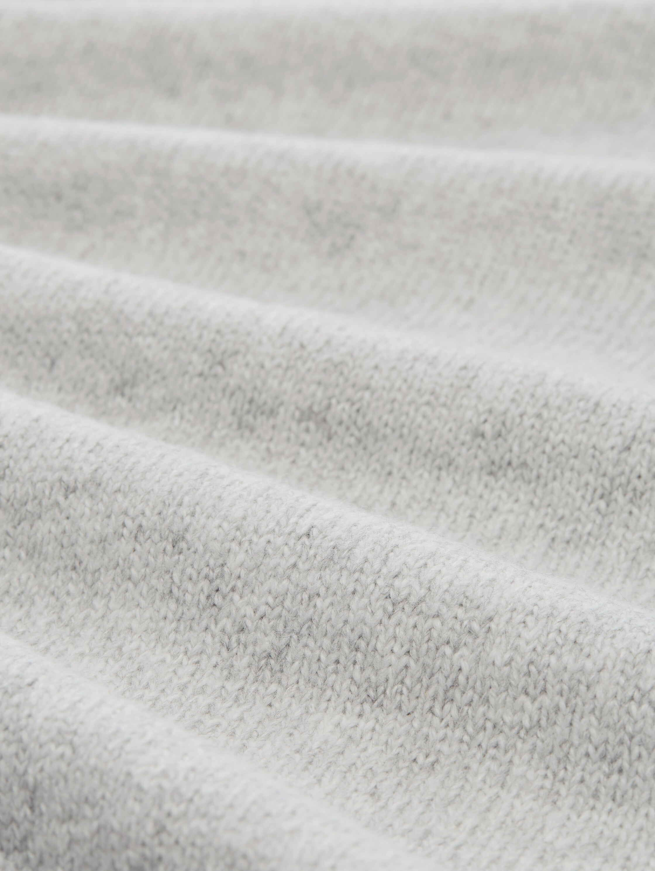 Strickkleid mit Zopfmuster