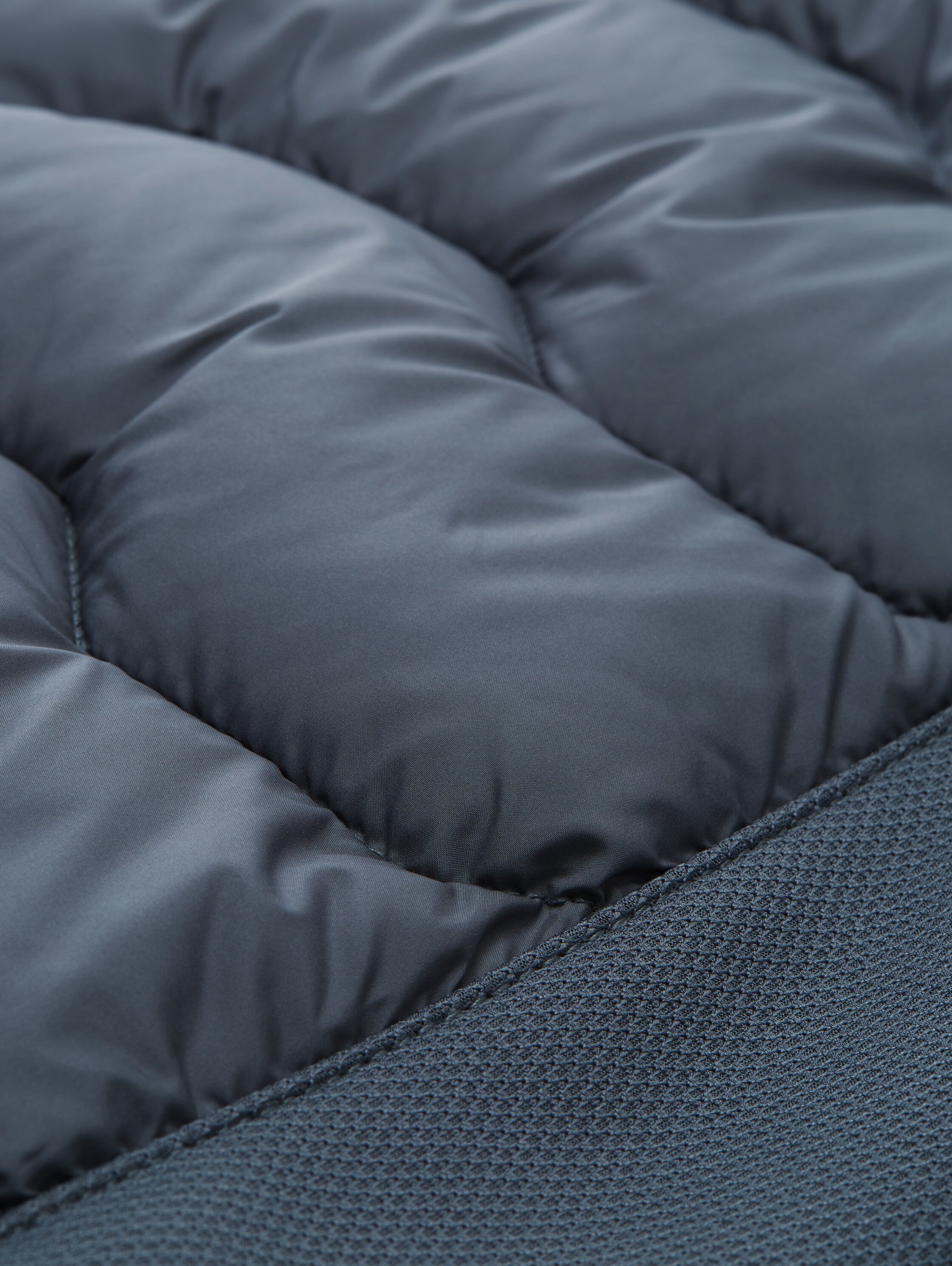 Lightweight Übergangsjacke Herren Regular Fit mit Badge