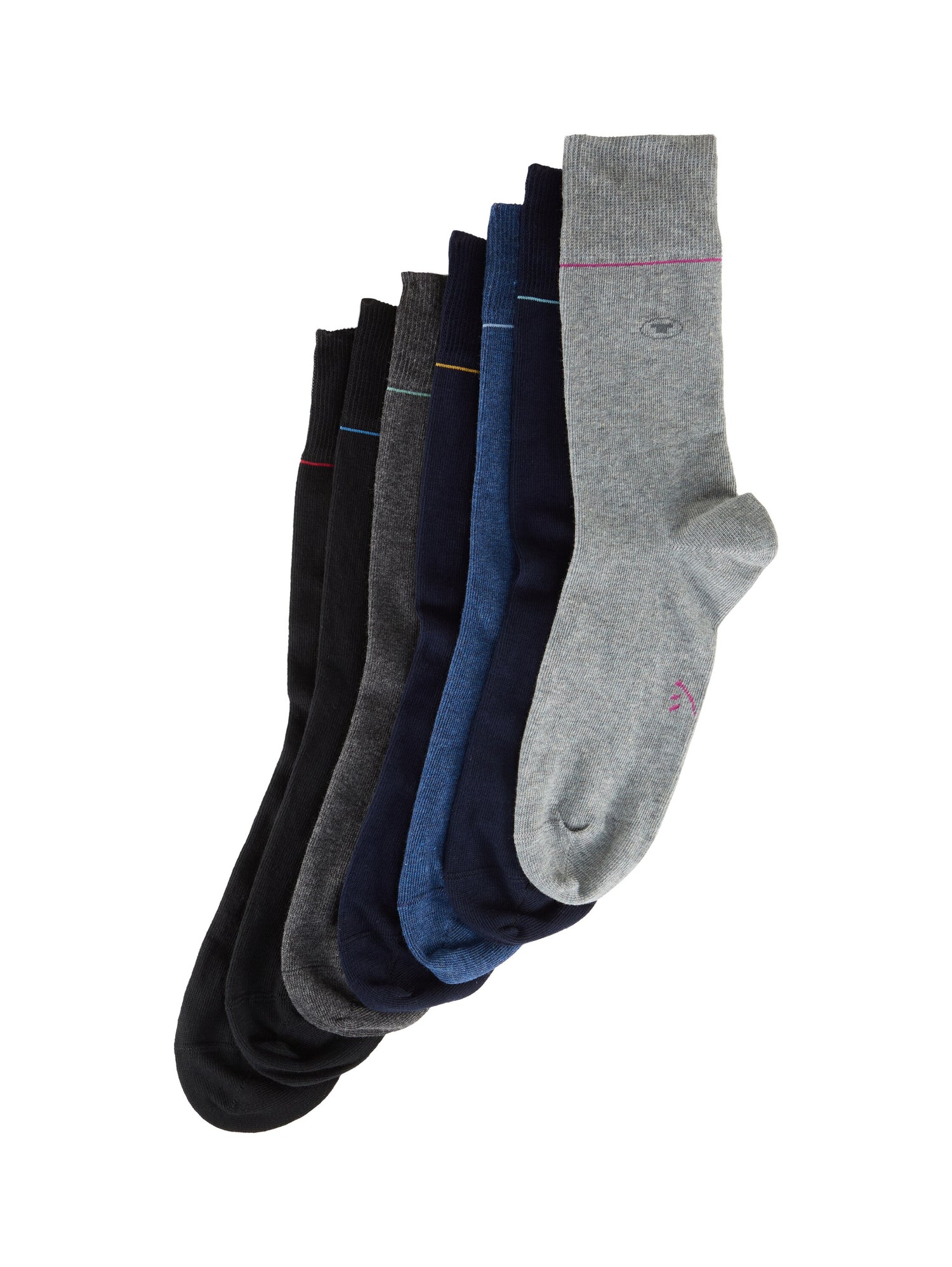 Socken in einer 7-Tage-Box