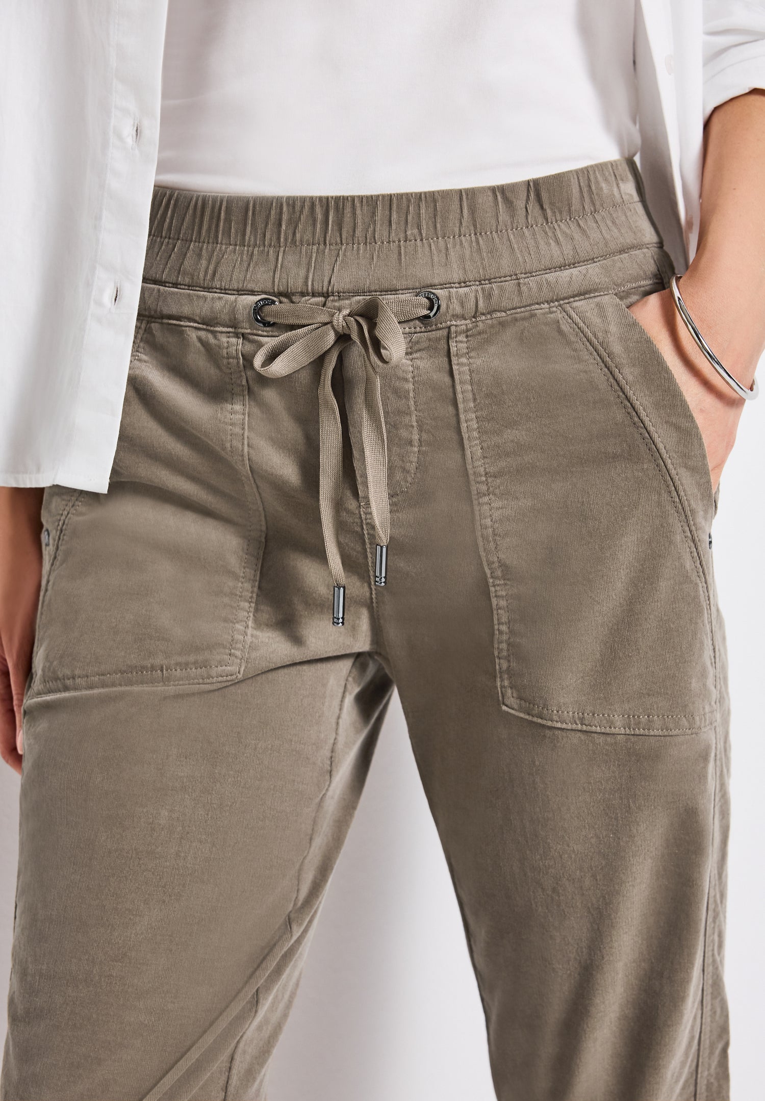 Street One Cordhose Bonny Damen Loose Fit Mini-Cord Mid Waist Slim Legs