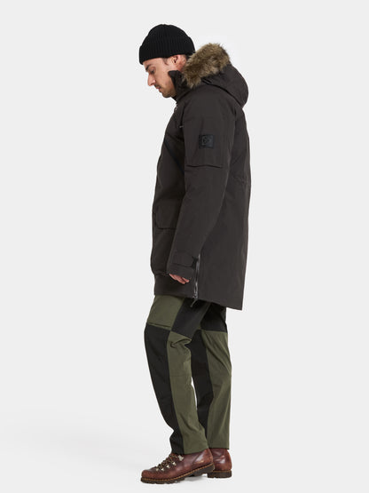 Outdoor Marke Herren Jacke mit Kapuze und reflektierenden Details