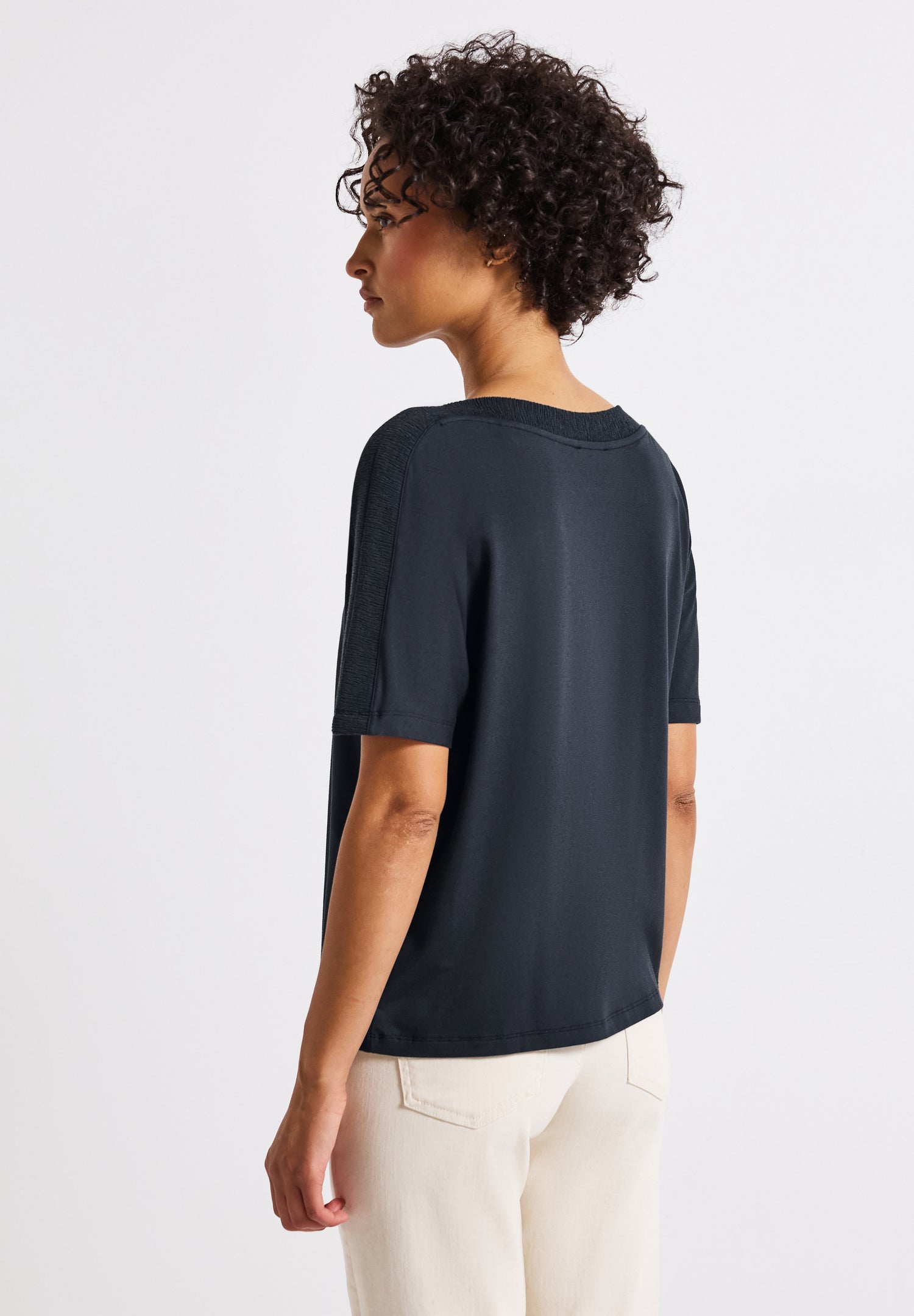 Street One Damen T-Shirt mit U-Boot-Ausschnitt und dropped shoulders