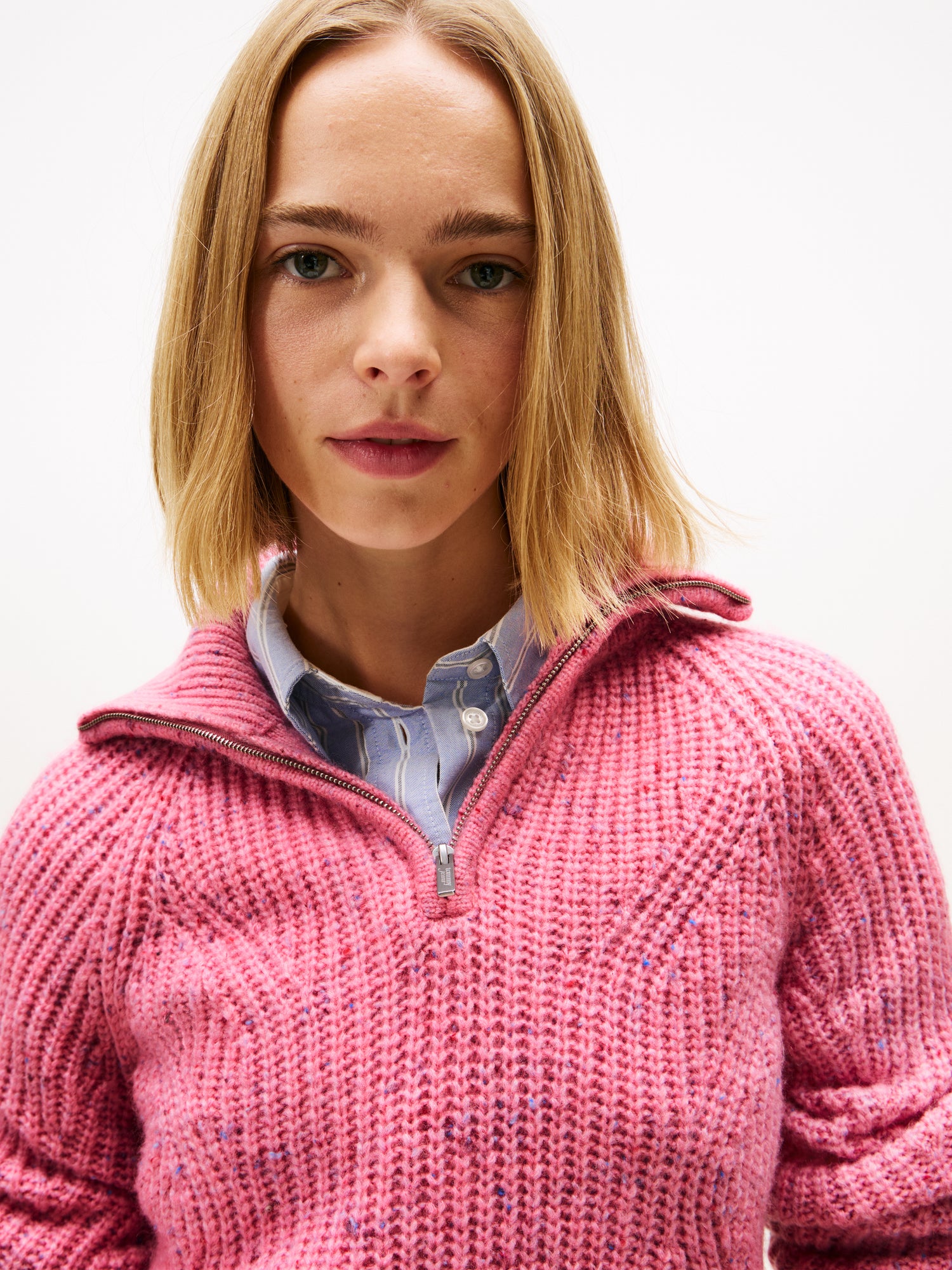 TJW NEP 1/4 ZIP SWEATER