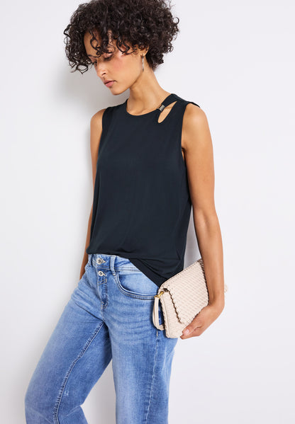 Top mit Cut-Out und Detail