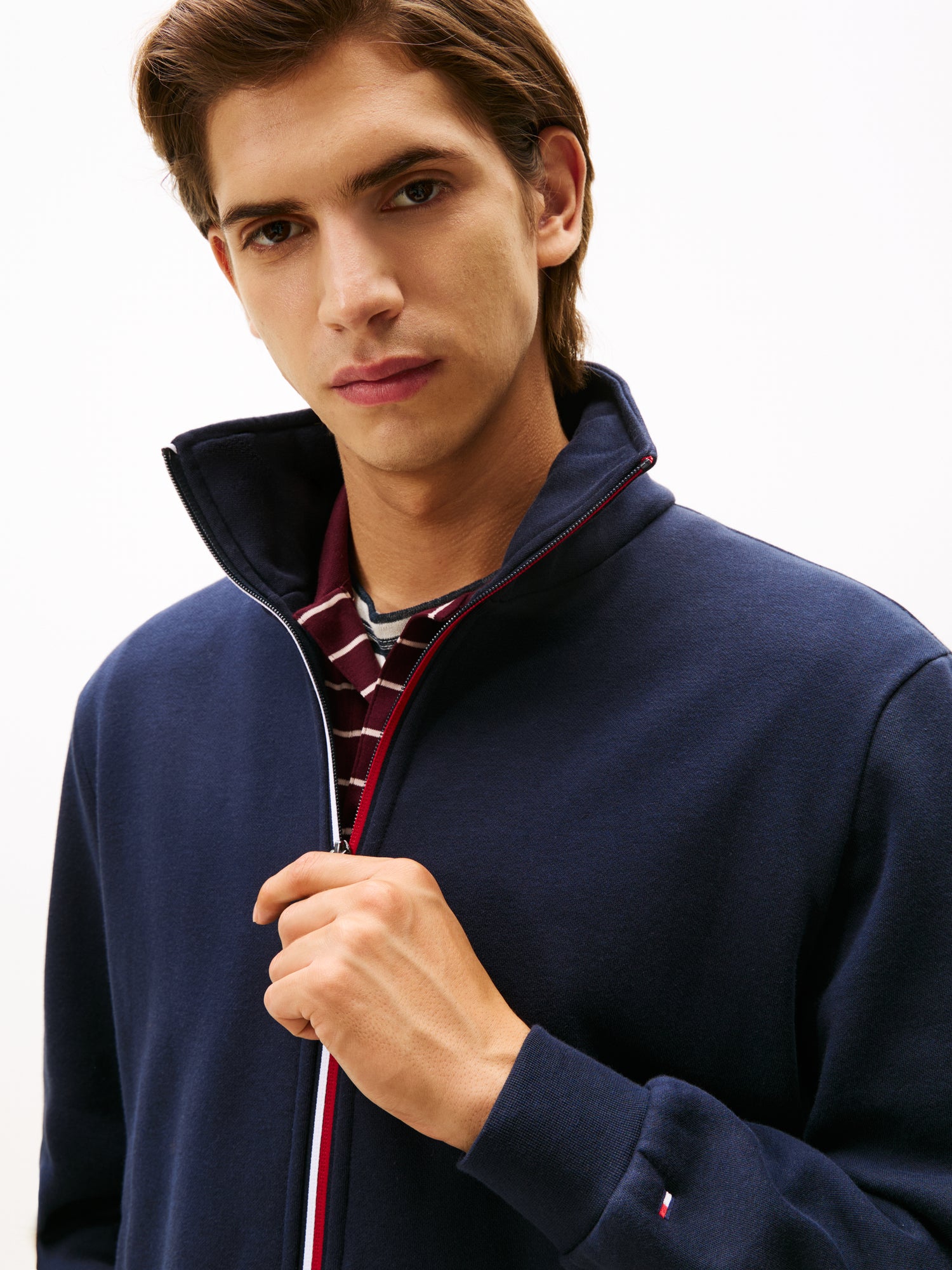 GLOBAL STRIPE ZIP THROUGH