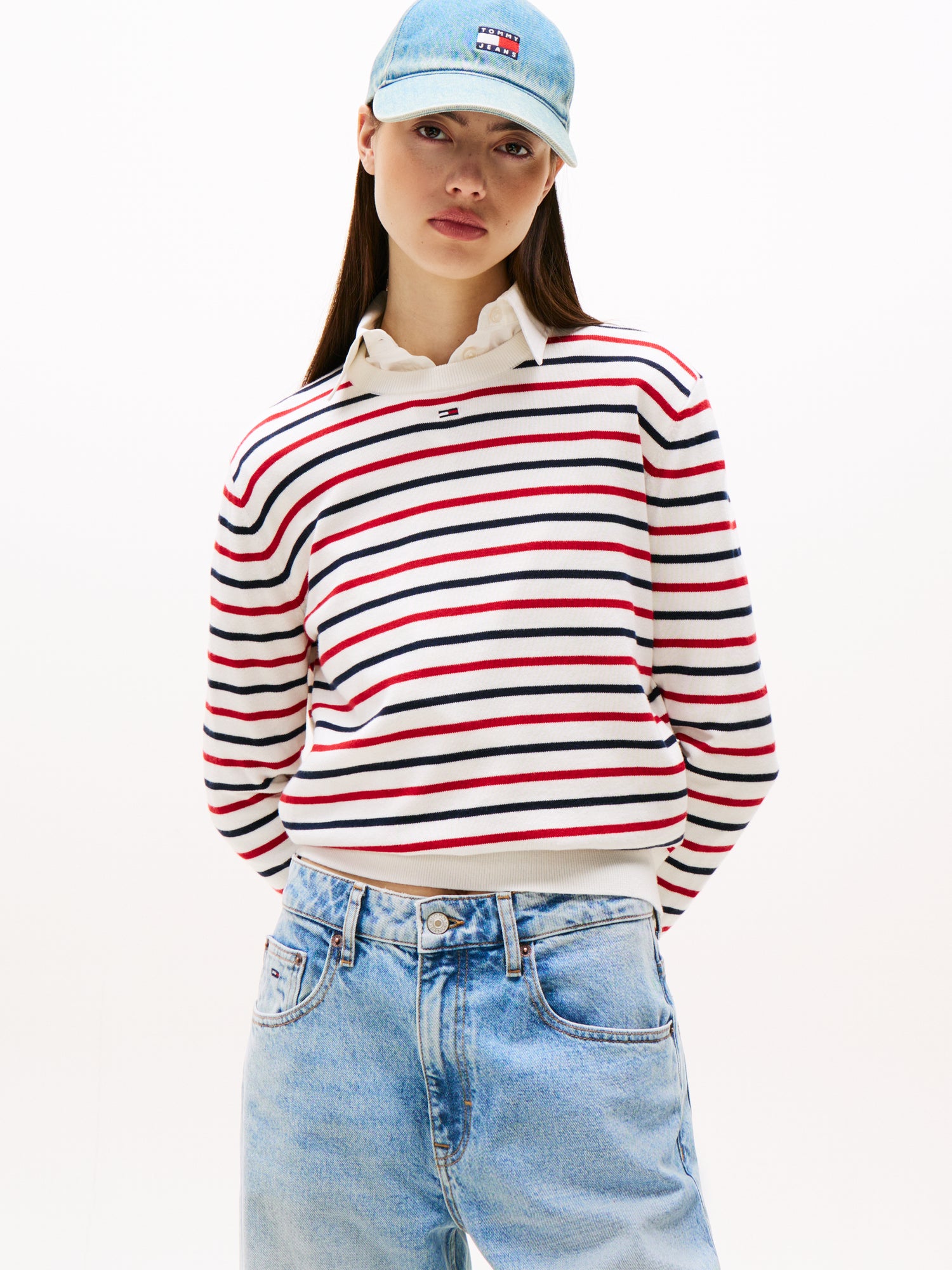 TJW ESSENTIAL CREW SWEATER EXT
