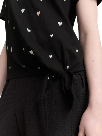 T-Shirt mit Herz-Stickerei