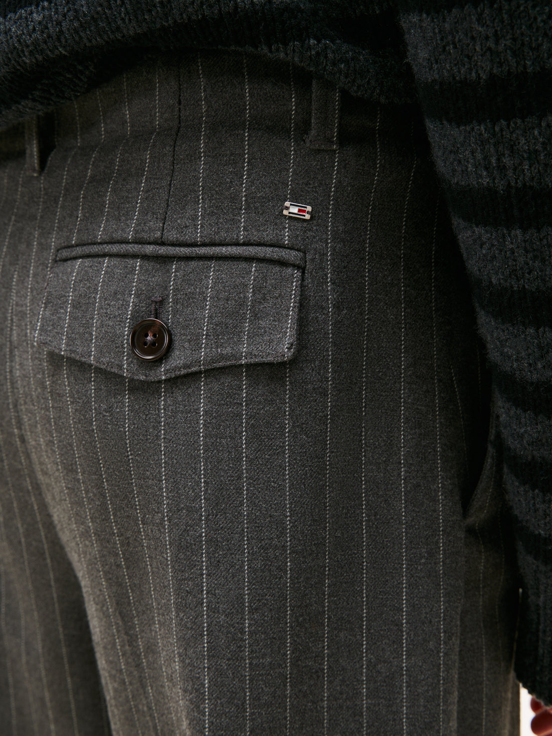PINSTRIPE LOOSE STRAIGHT PANT
