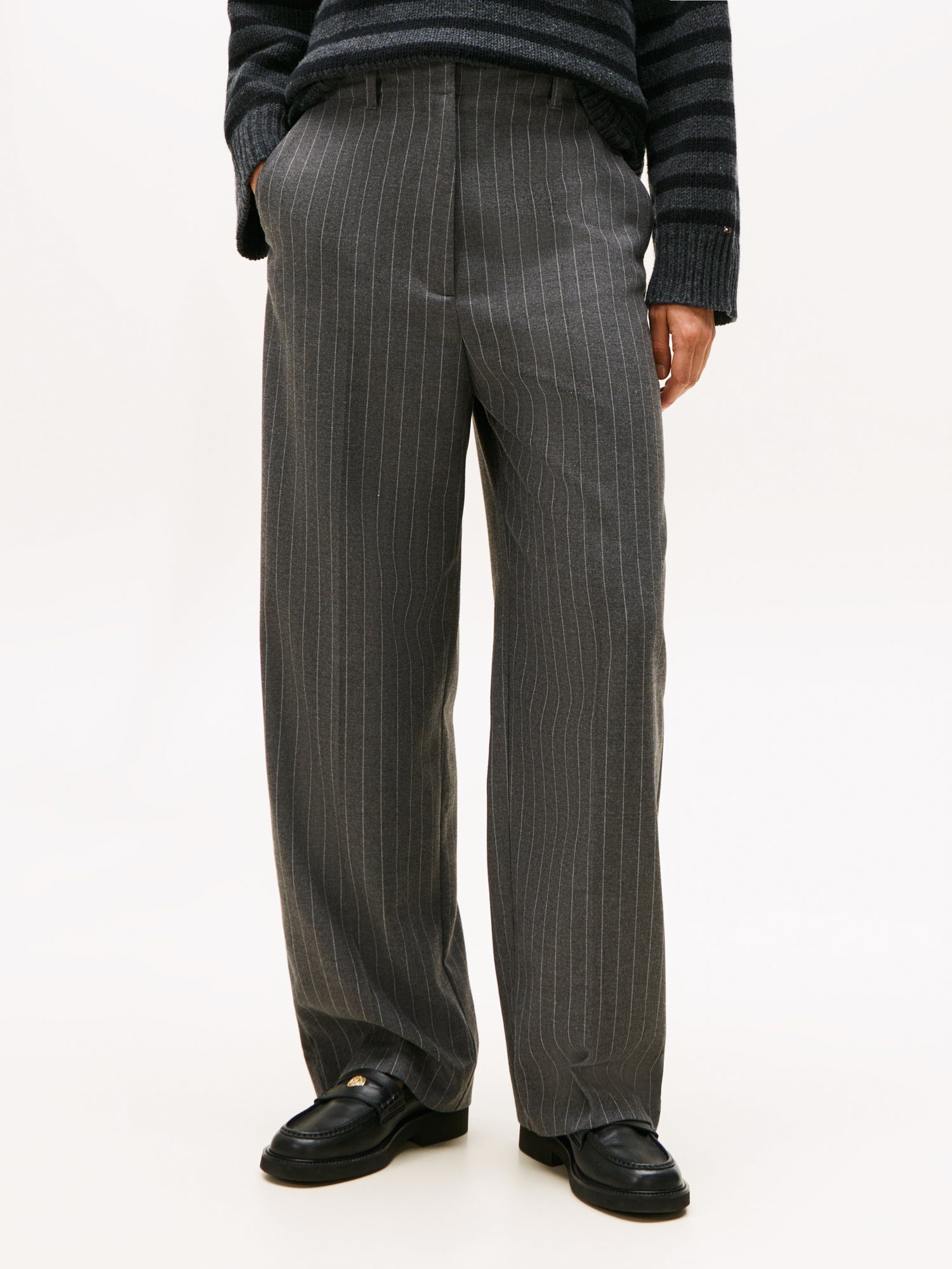 PINSTRIPE LOOSE STRAIGHT PANT