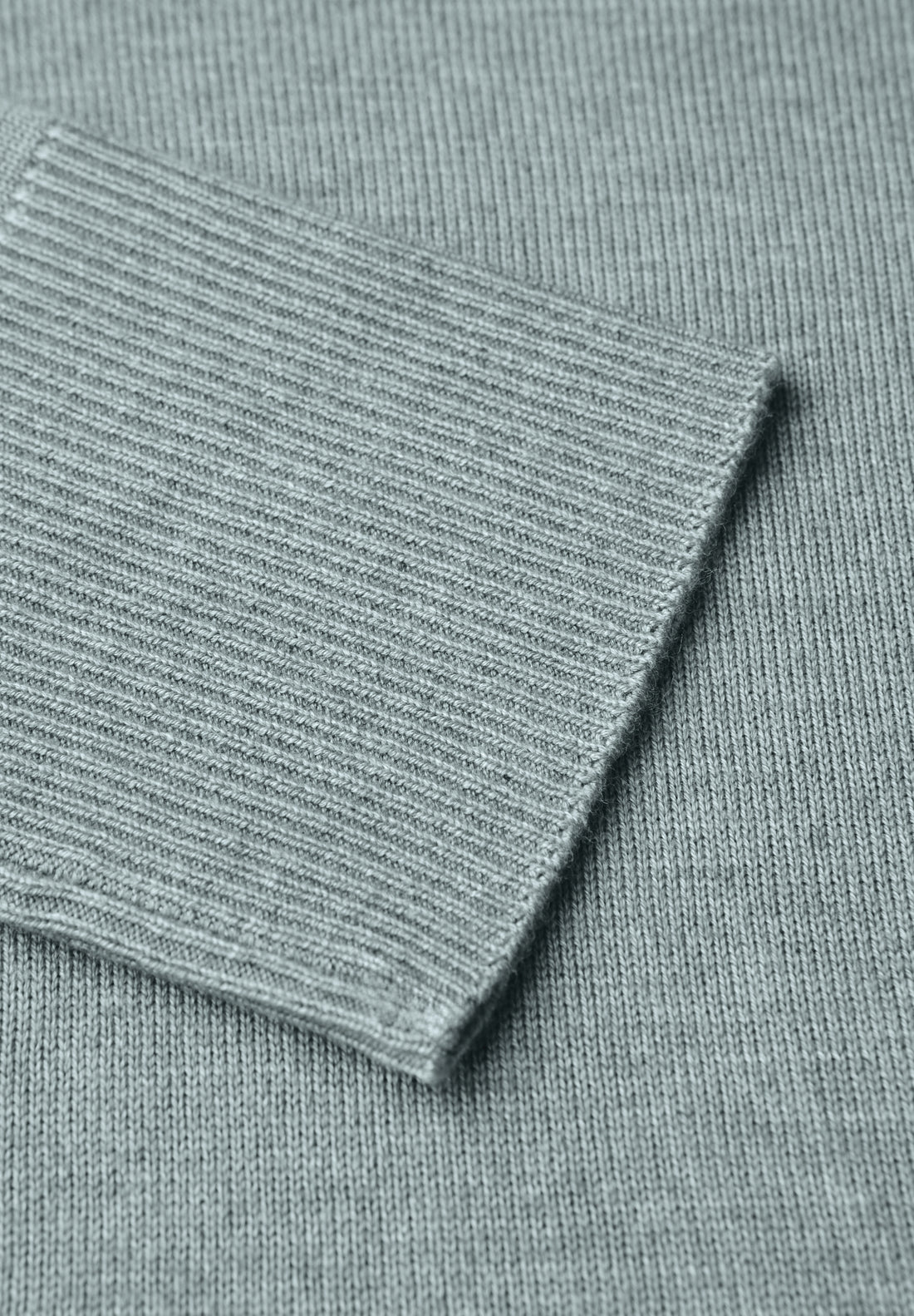 Basic Pullover