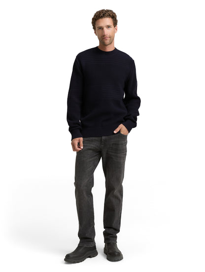 Strickpullover im Strukturmix