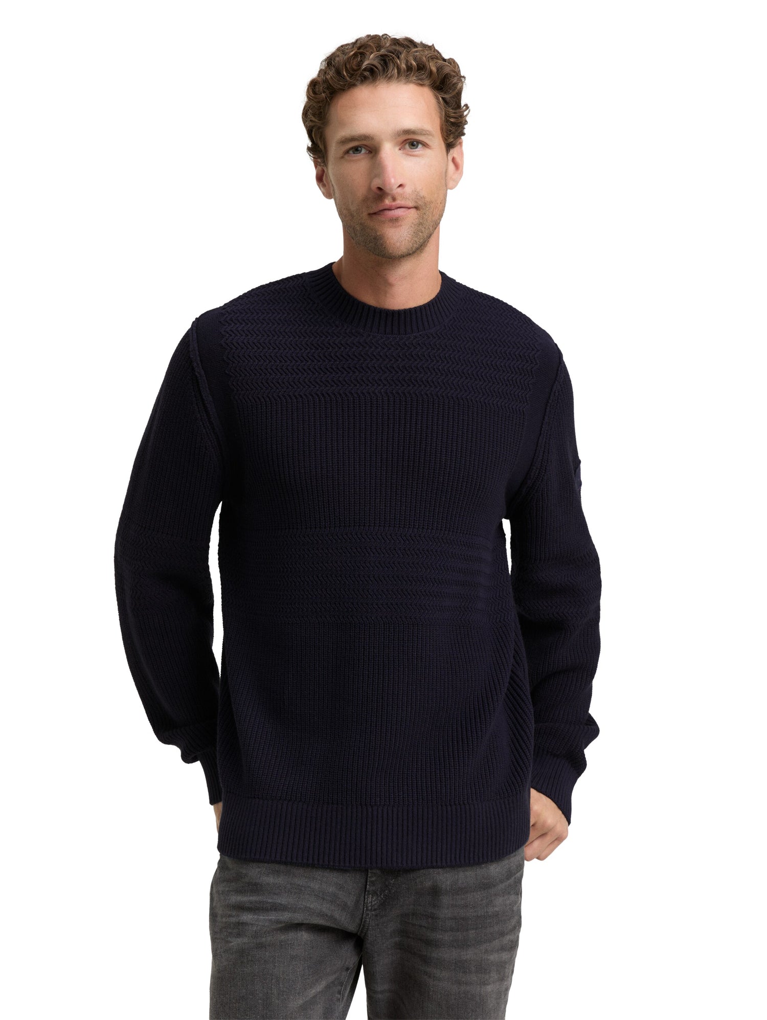 Strickpullover im Strukturmix