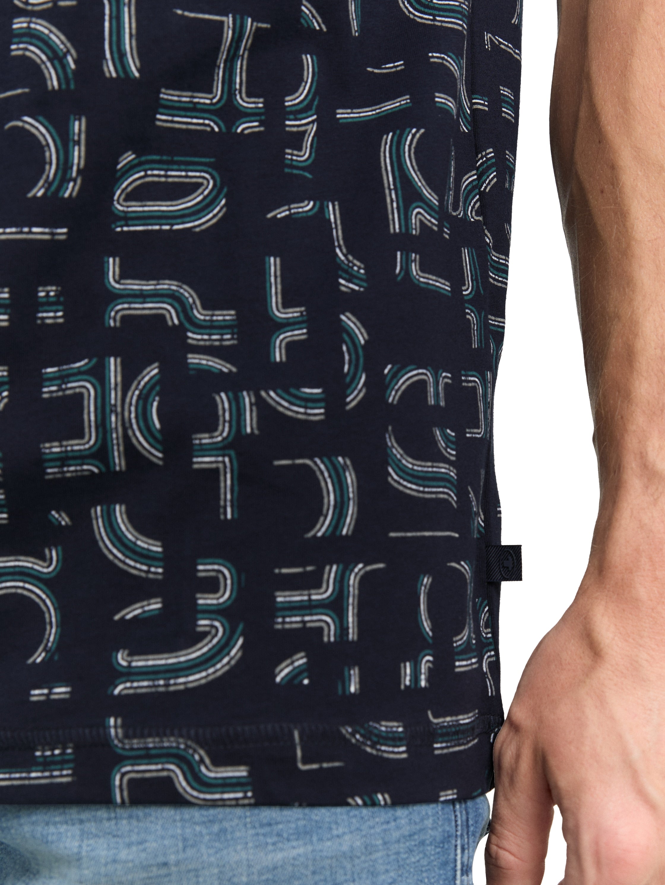 T-Shirt mit Alloverprint
