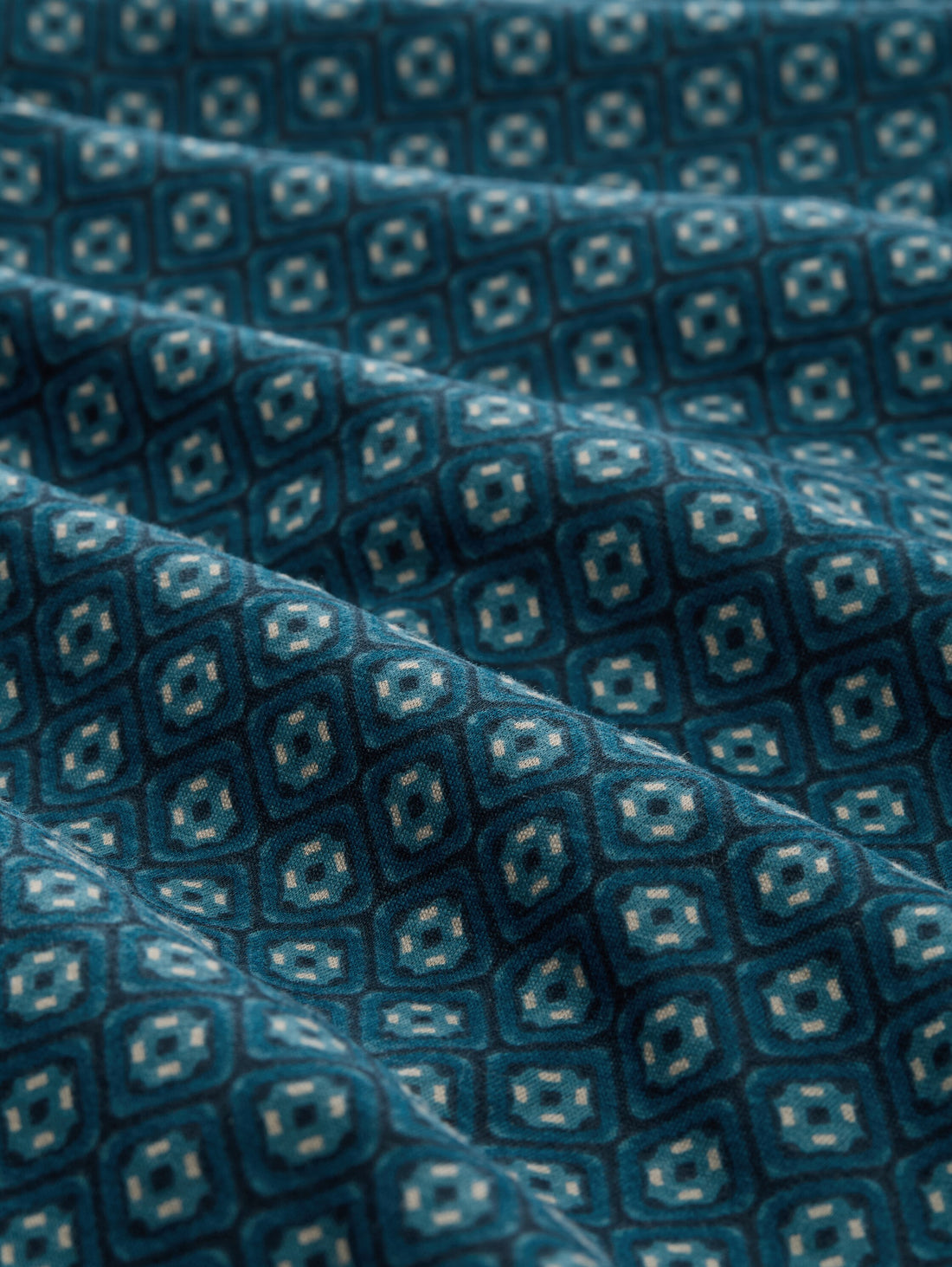 Blusenshirt mit Bügelfalte