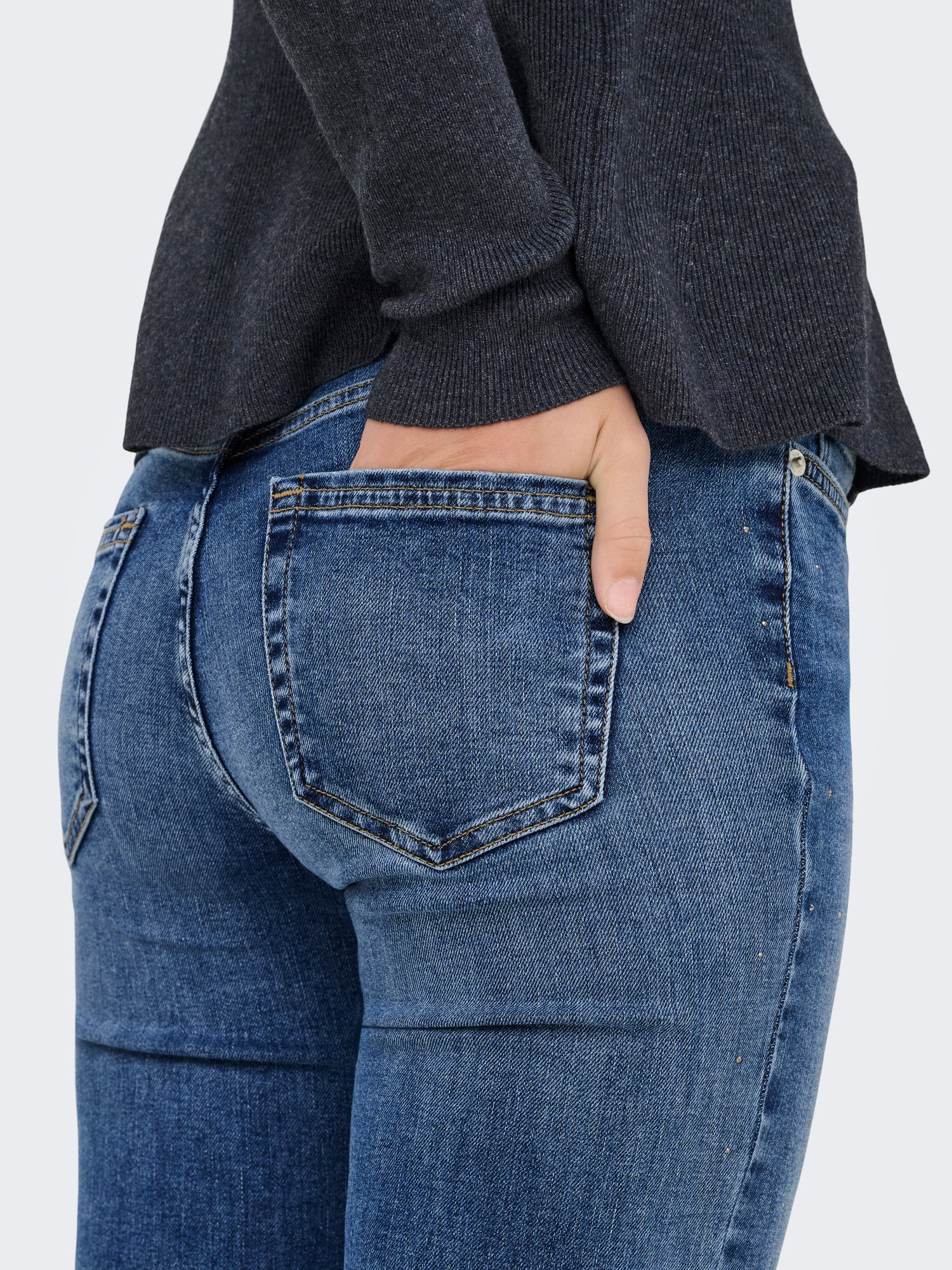 Flared Fit Jeans Damen Jeans mit Schlag Mittlere Taille Gürtelschlaufen L/30