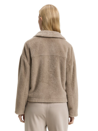 Jacke mit aufgesetzten Taschen