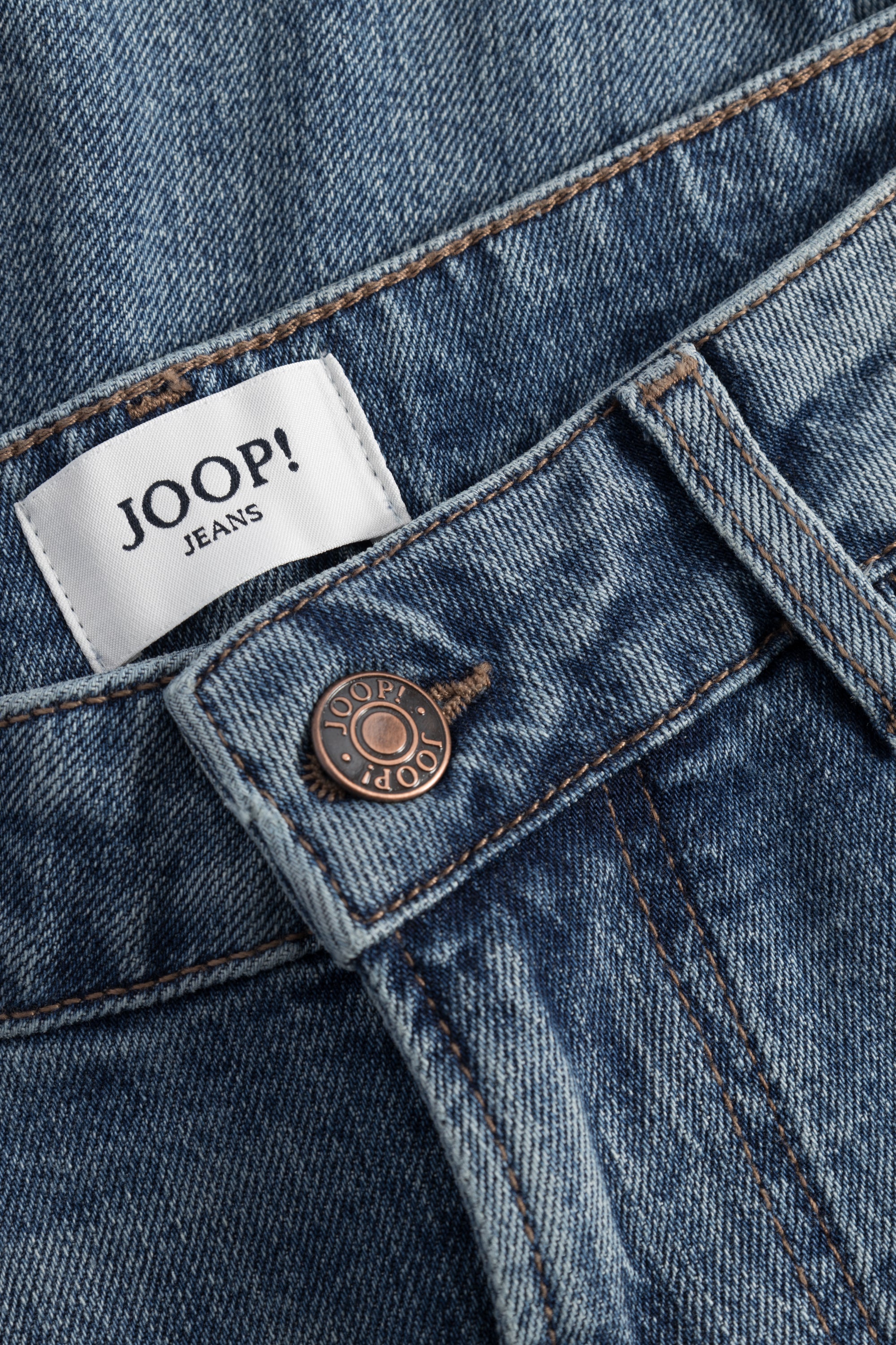 15 JJD-117Lambert 10020683 03