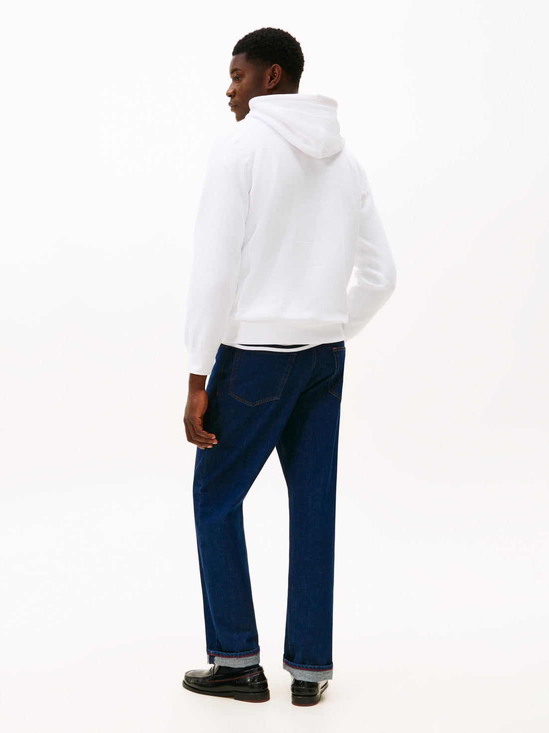 ESSENTIAL FLEECE HOODY