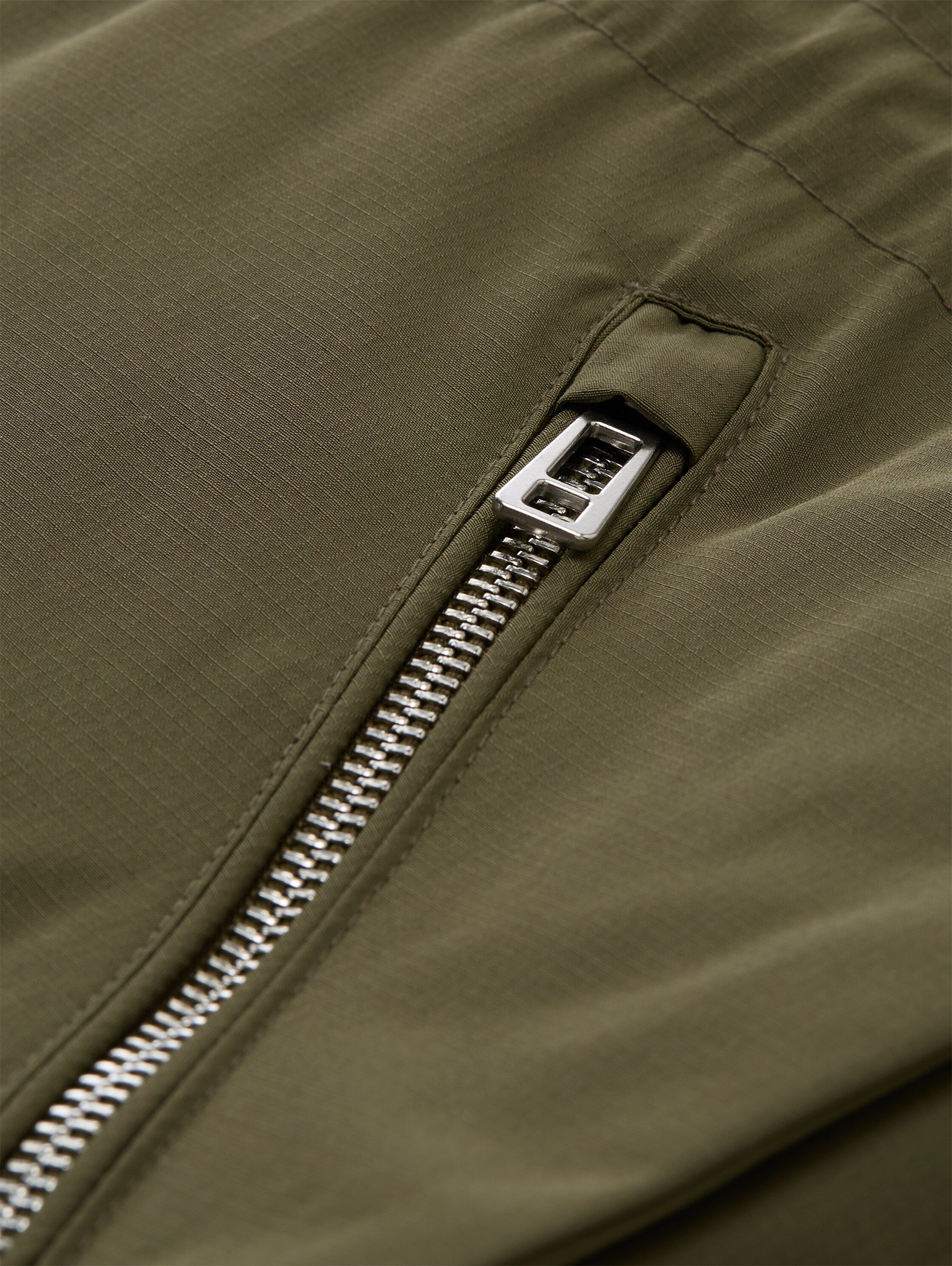 Winter Parka mit Kapuze