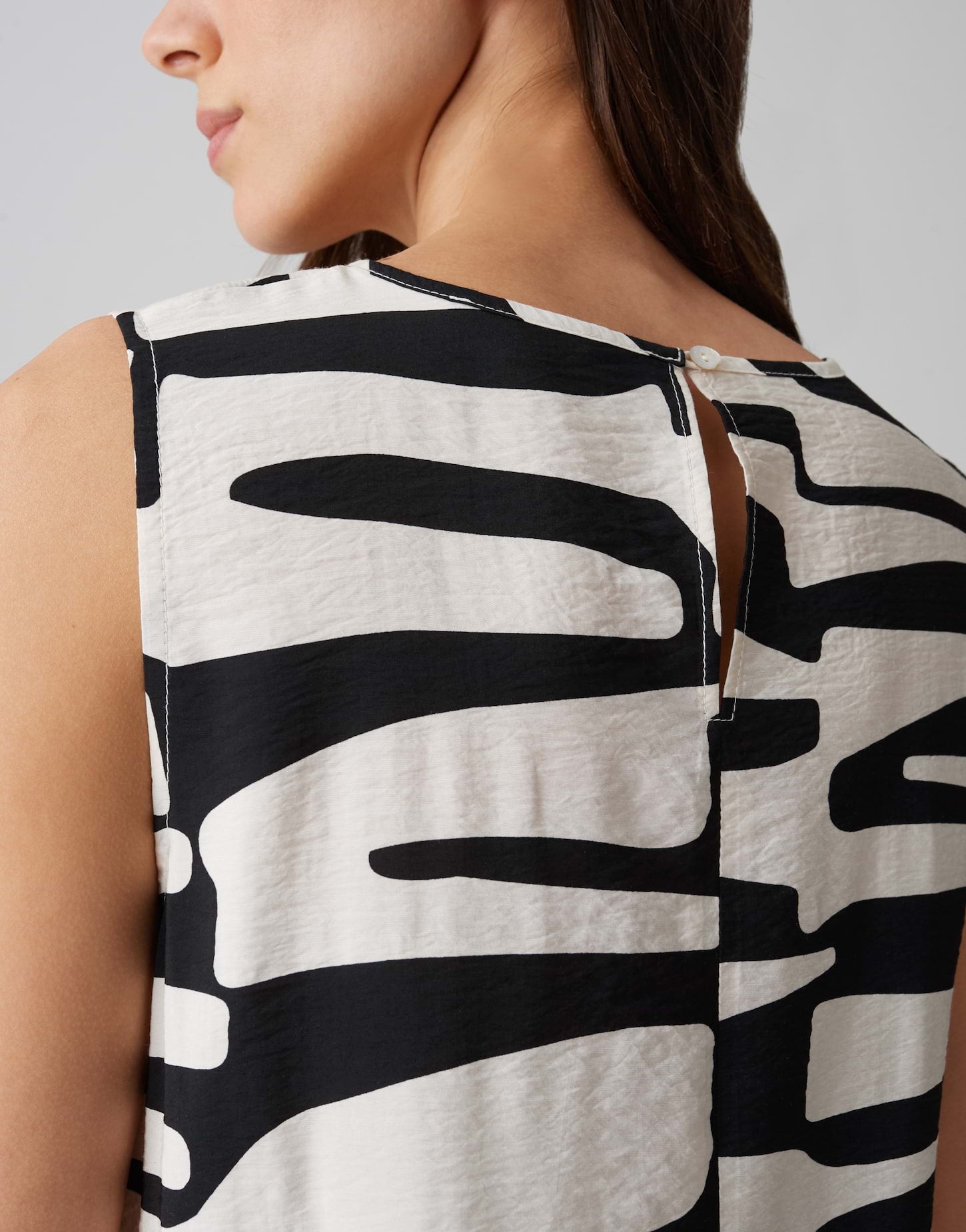 Kleid DOB Kurz - OPUS GmbH - 2270213252100