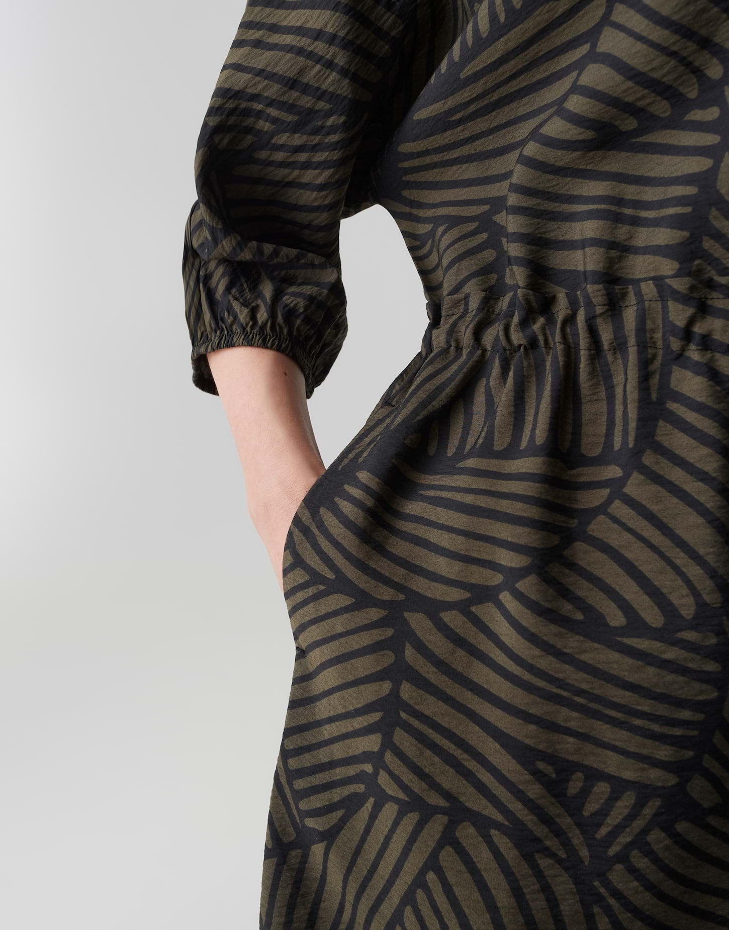 Kleid DOB Kurz - OPUS GmbH - 10584214254444