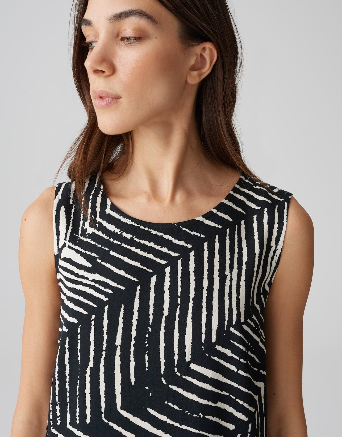 Kleid DOB Kurz - OPUS GmbH - 10057813242360