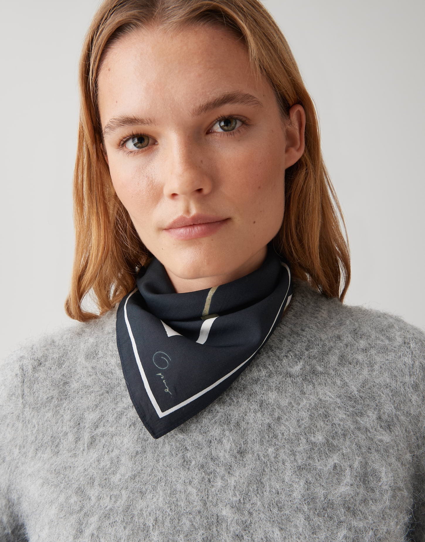 Acces. DOB Schals usw. - OPUS GmbH - 10463013475376