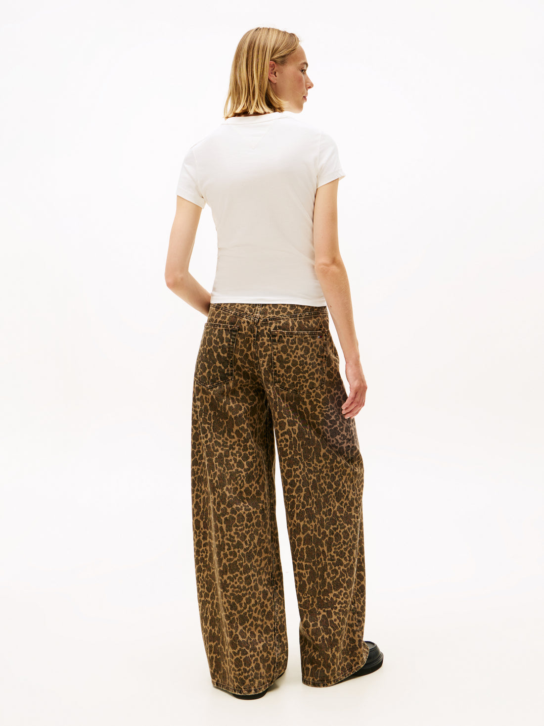 TJW SLIM BLING LINEAR TEE EXT