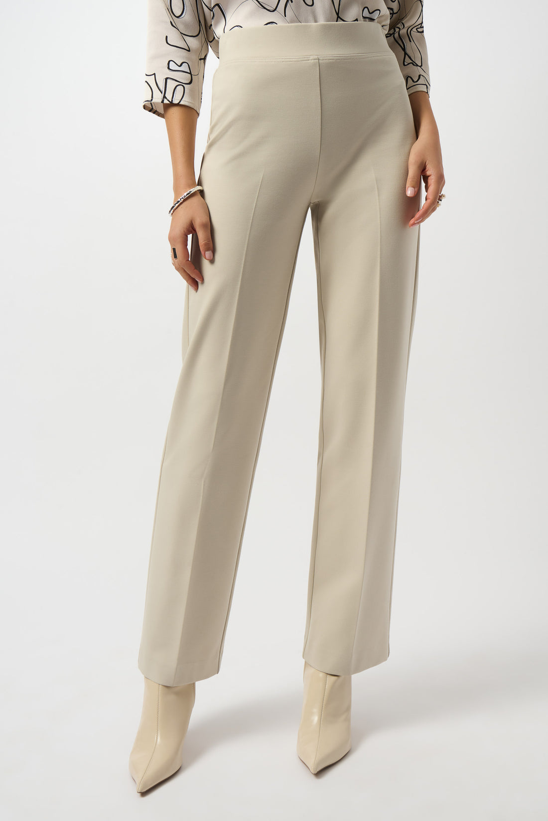 Schlupfhose mit weitem Bein