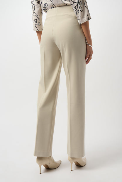 Schlupfhose mit weitem Bein