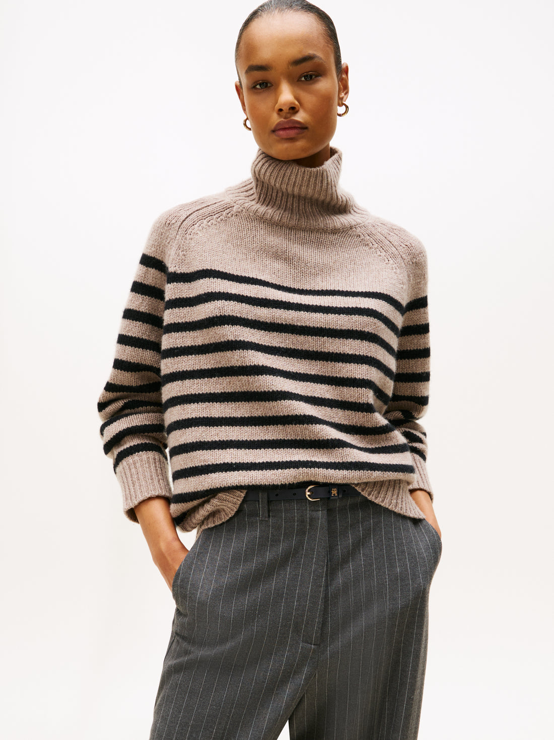 CHUNKY WOOL CASH MOCK-NK LS SWT