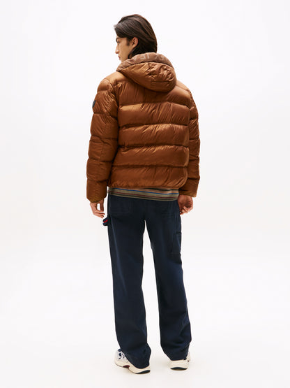TJM HOODED LOGO PUFFER EXT