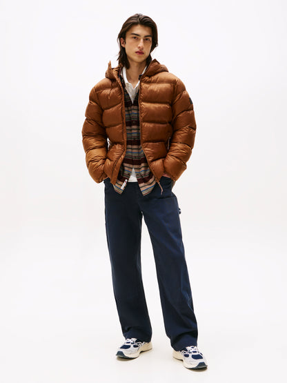 TJM HOODED LOGO PUFFER EXT