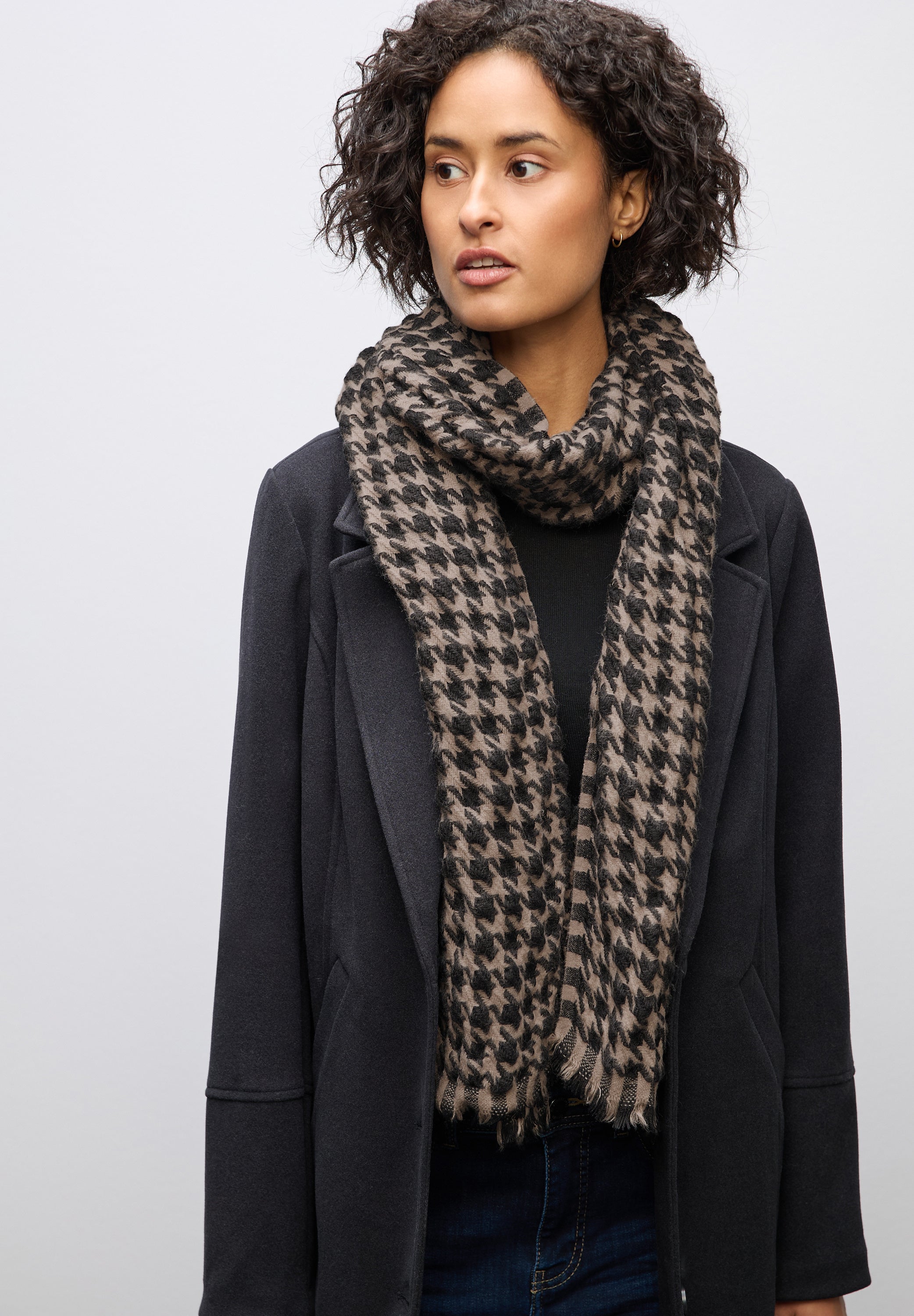 Street One Damen Schal Fransen Two Tone Muster Weich