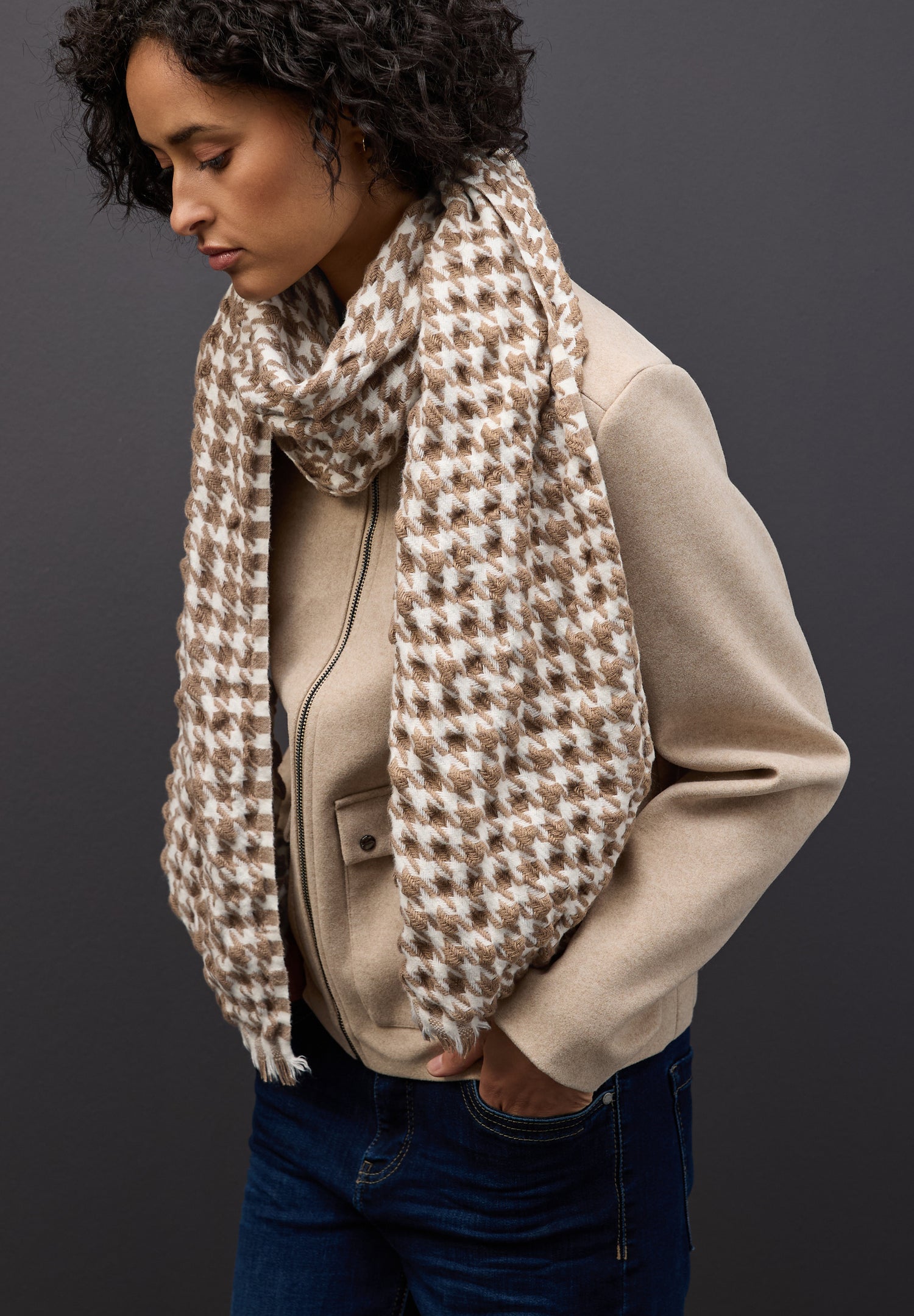 Street One Damen Schal Fransen Two Tone Muster Weich